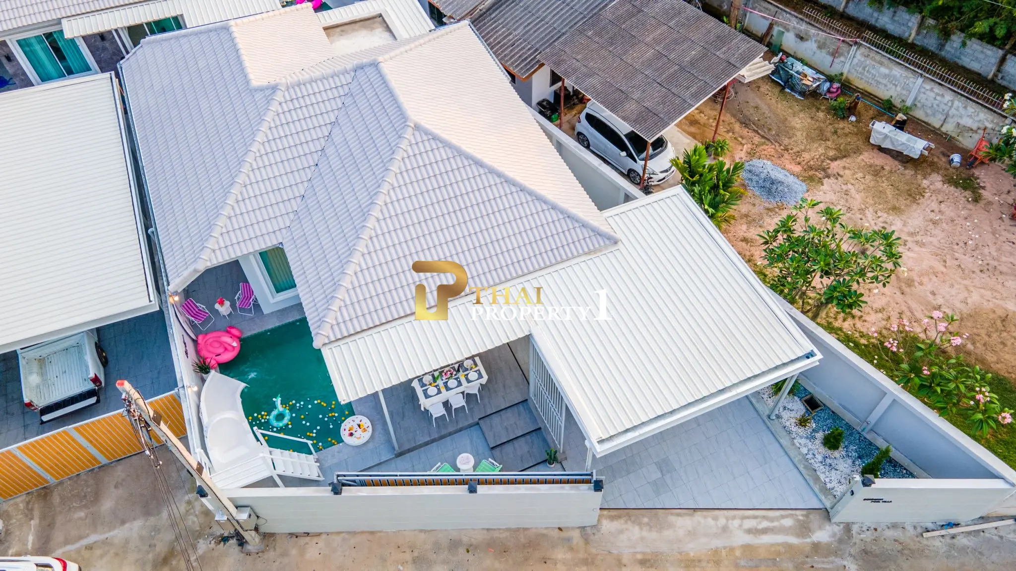 Lys og romslig 3-roms, 3-bad enetasjes villa i Huai Yai, Pattaya