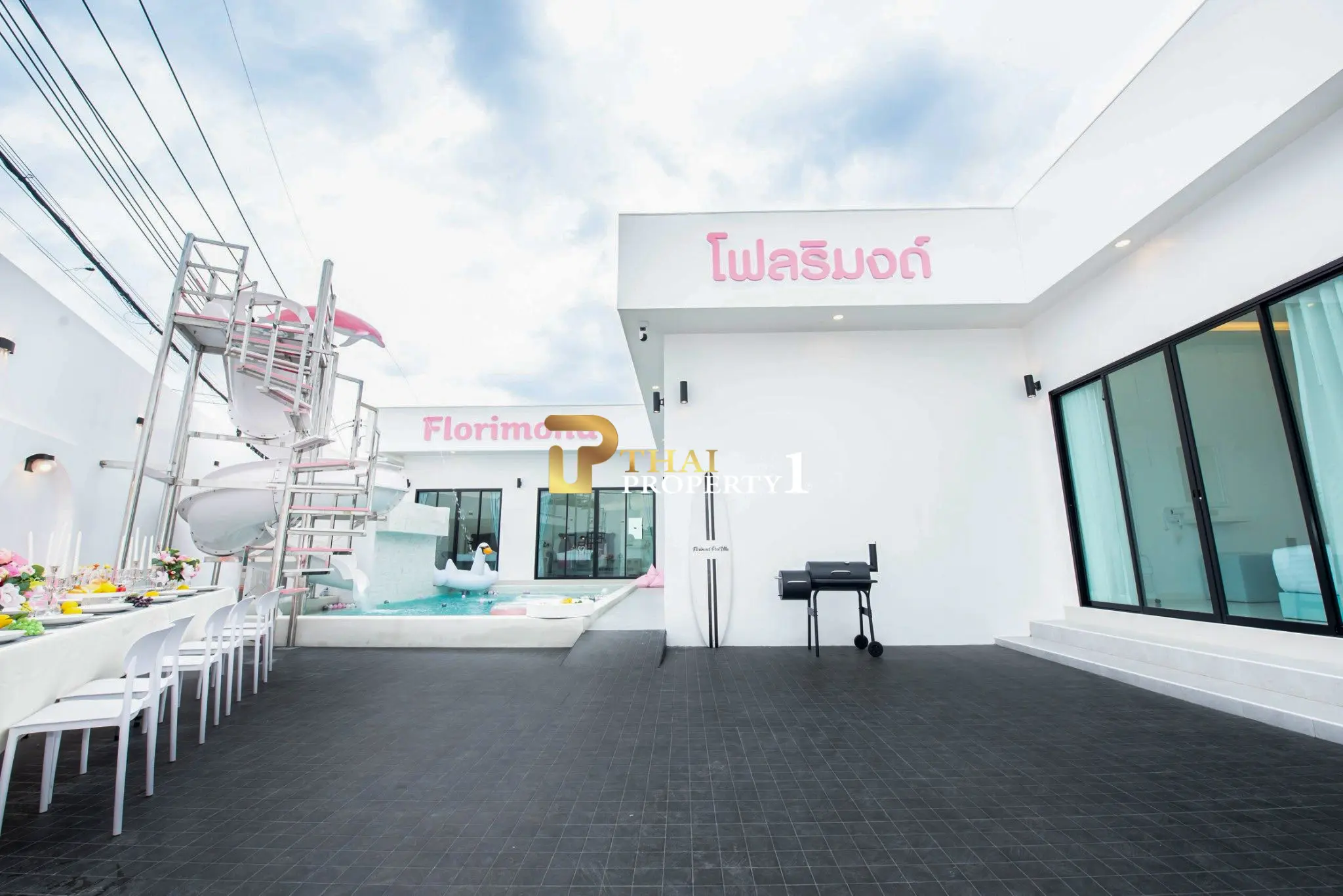 5-Bedroom Pool Villa for investment in Huai Yai for Sale