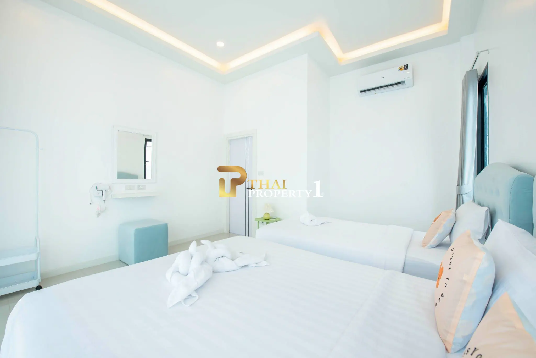 5-Bedroom Pool Villa for investment in Huai Yai for Sale