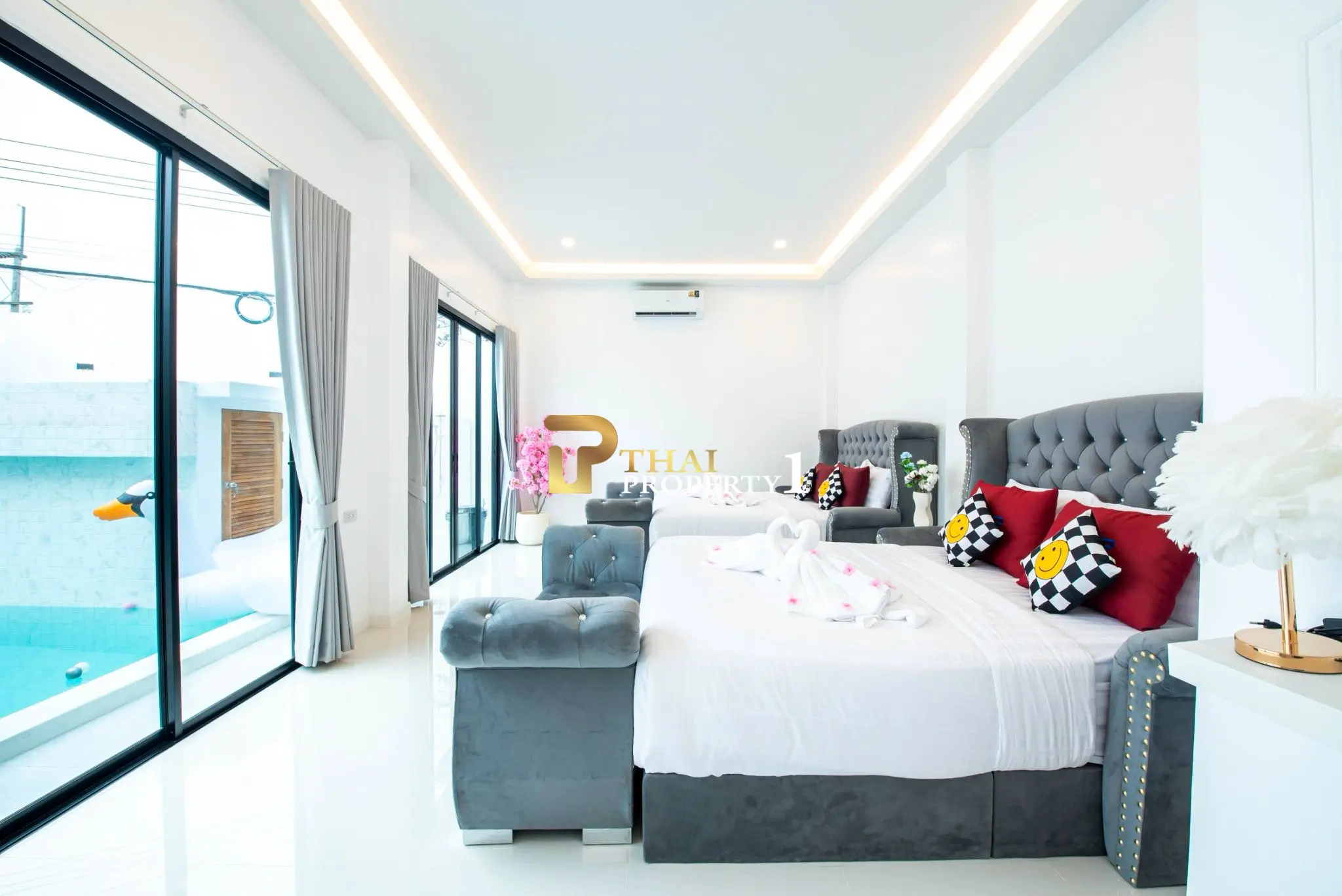 5-Bedroom Pool Villa for investment in Huai Yai for Sale