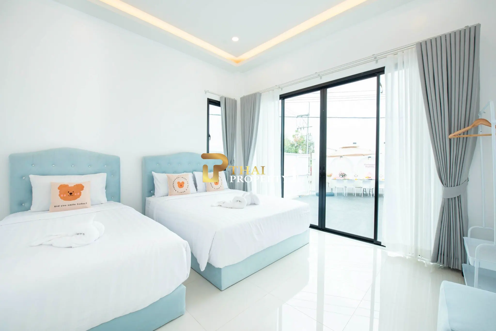 5-Bedroom Pool Villa for investment in Huai Yai for Sale