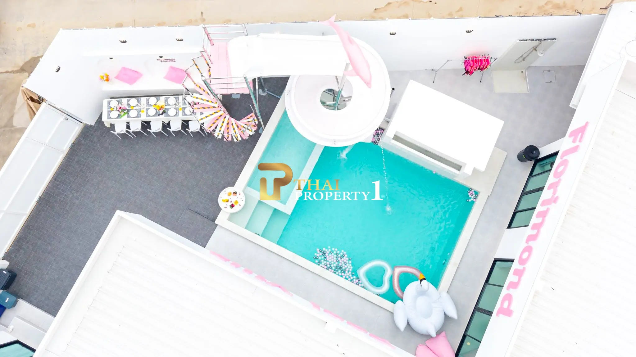 5-Bedroom Pool Villa for investment in Huai Yai for Sale