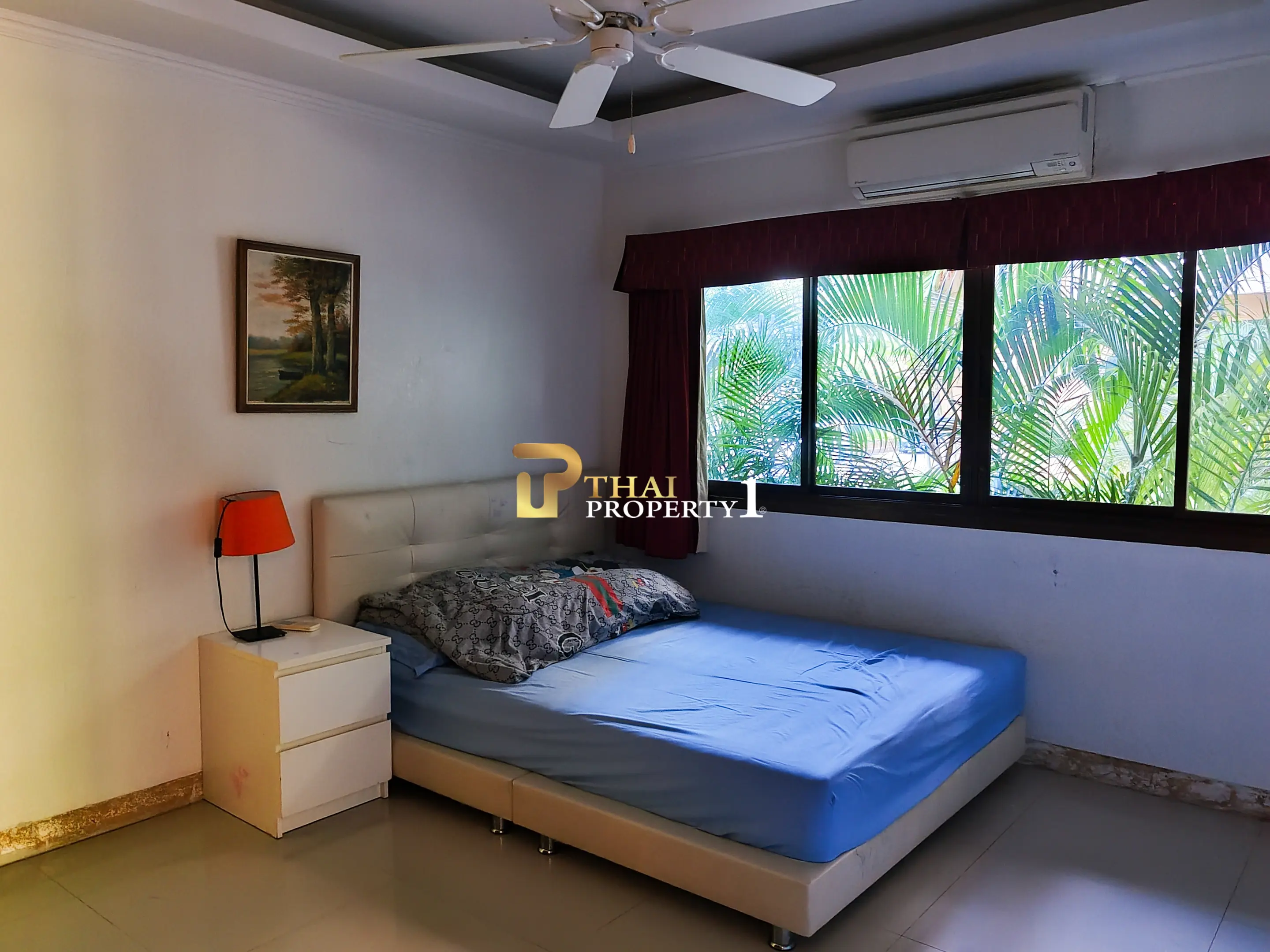  Investment Property 2 Bedroom Condo for Sale in Jomtien Good Location Chateau Dale Thabali
