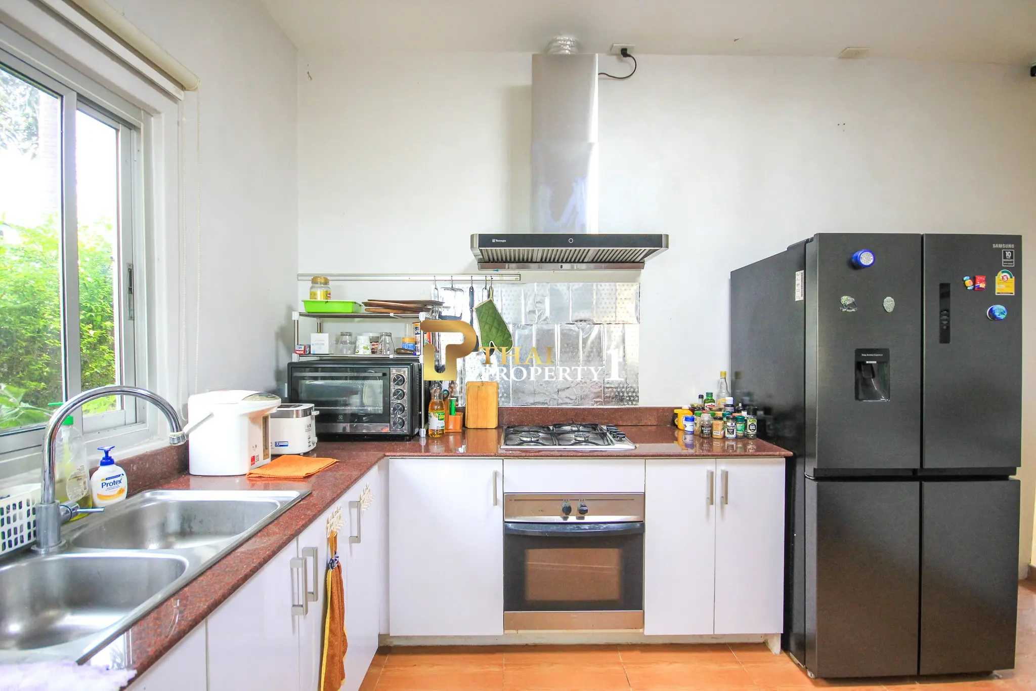 Tropical Pool Villa – 3-Bedroom Home on Hua Hin Soi 112
