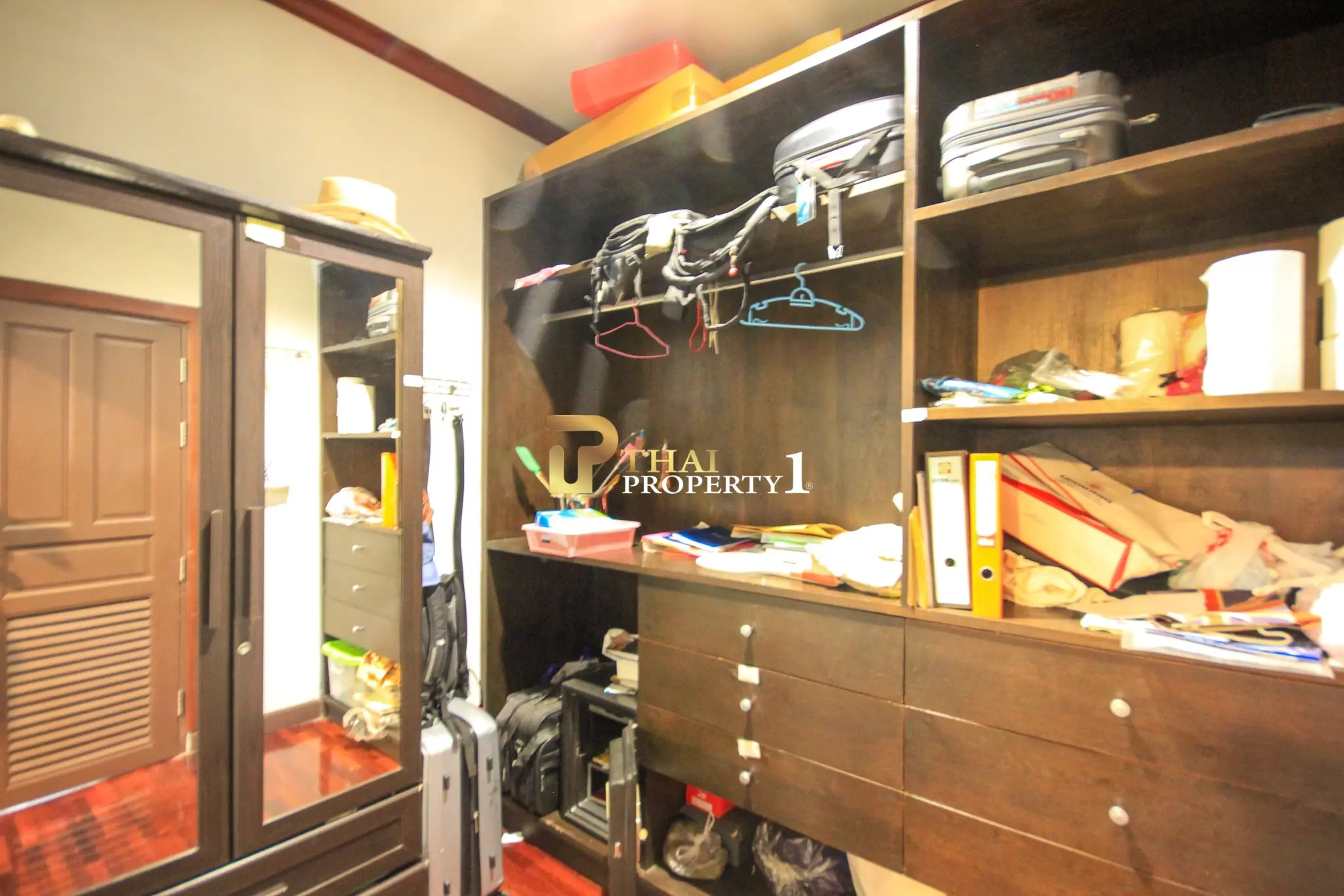 Koselig sentral familiebolig rett overfor fellesbassenget – Horizon Hua Hin, Soi 88