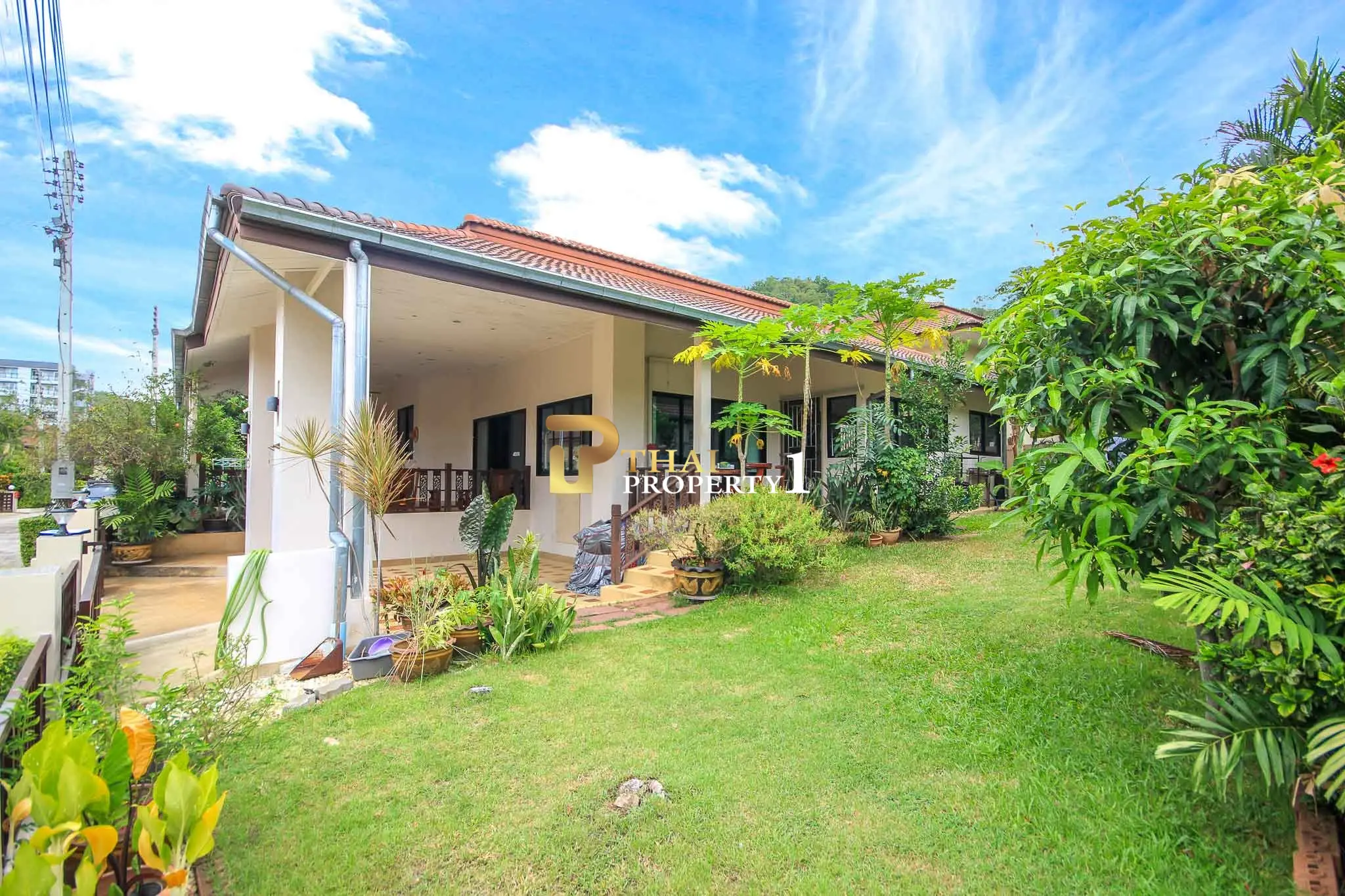 Koselig sentral familiebolig rett overfor fellesbassenget – Horizon Hua Hin, Soi 88