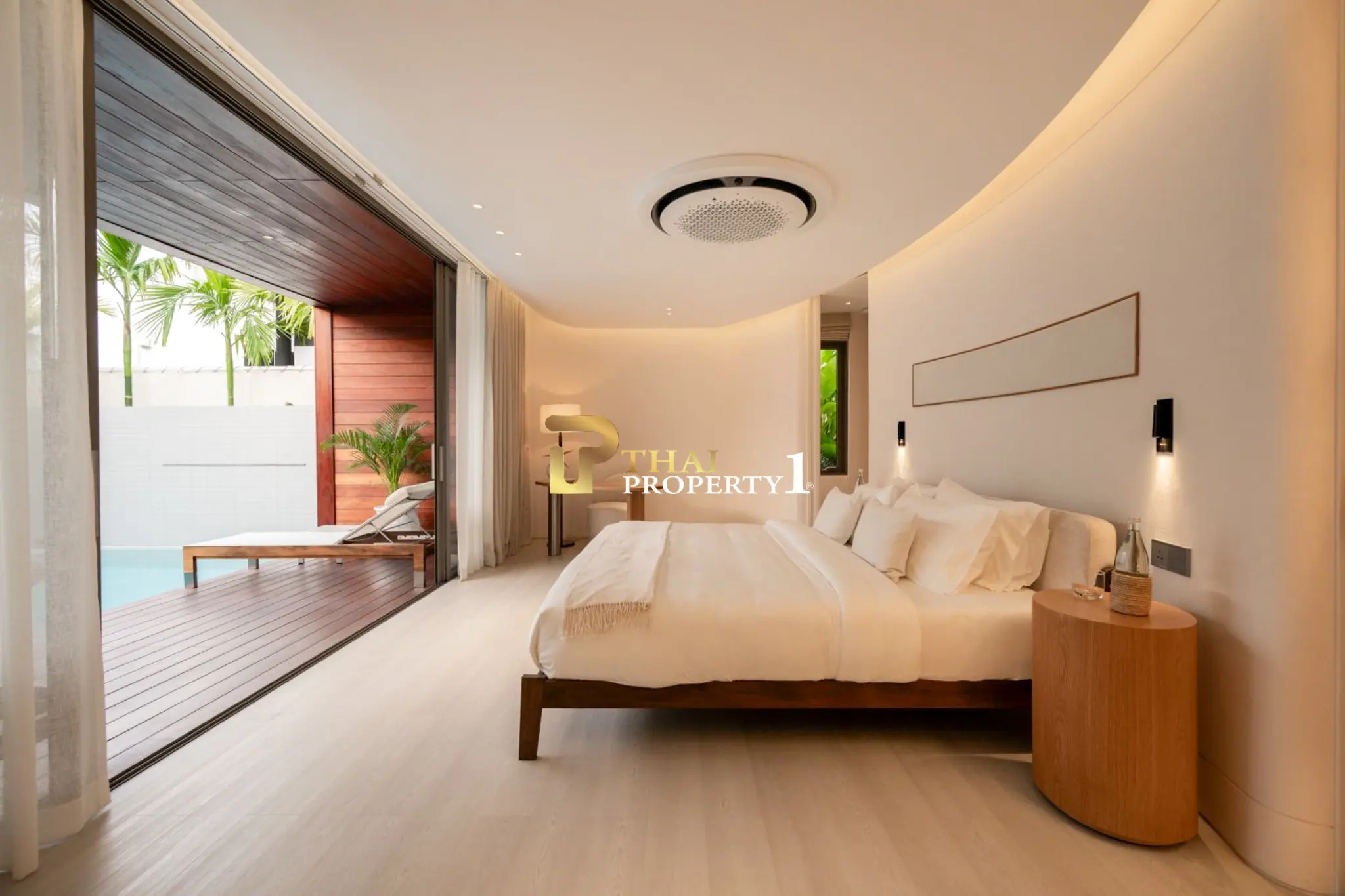 Investment Luxury Pool Villa in Na jomtien Pattaya at Mövenpick 5-Star Beach Access