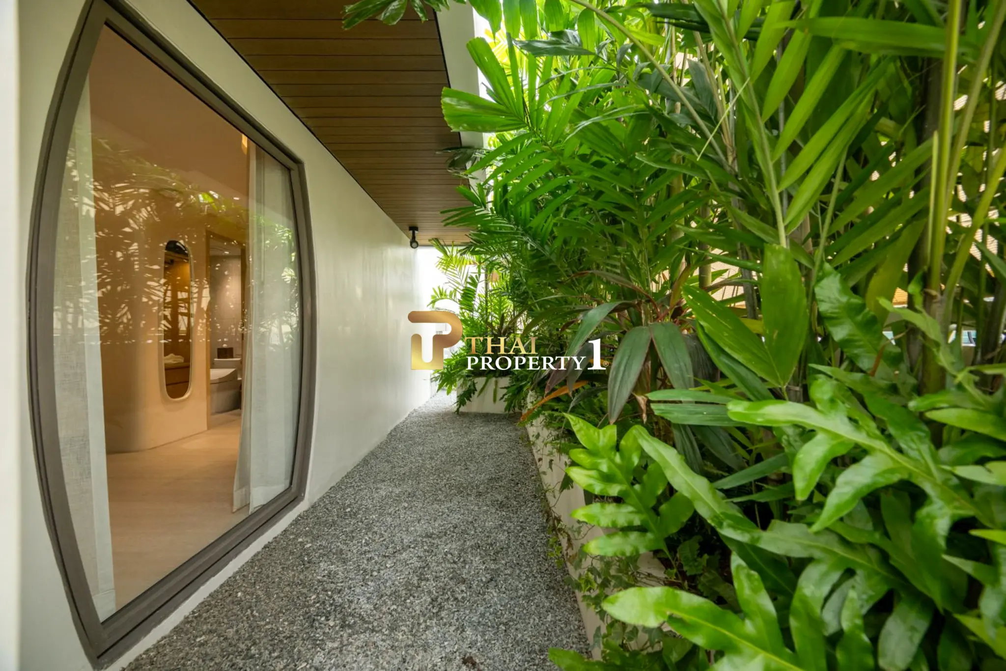 Investment Luxury Pool Villa in Na jomtien Pattaya at Mövenpick 5-Star Beach Access