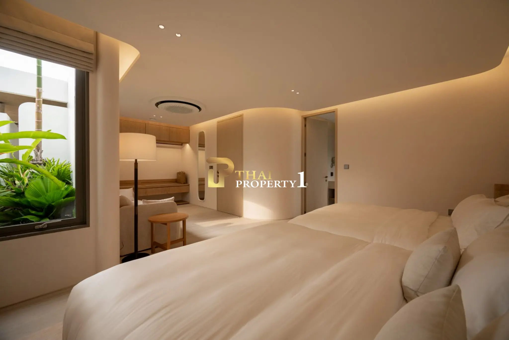 Investment Luxury Pool Villa in Na jomtien Pattaya at Mövenpick 5-Star Beach Access