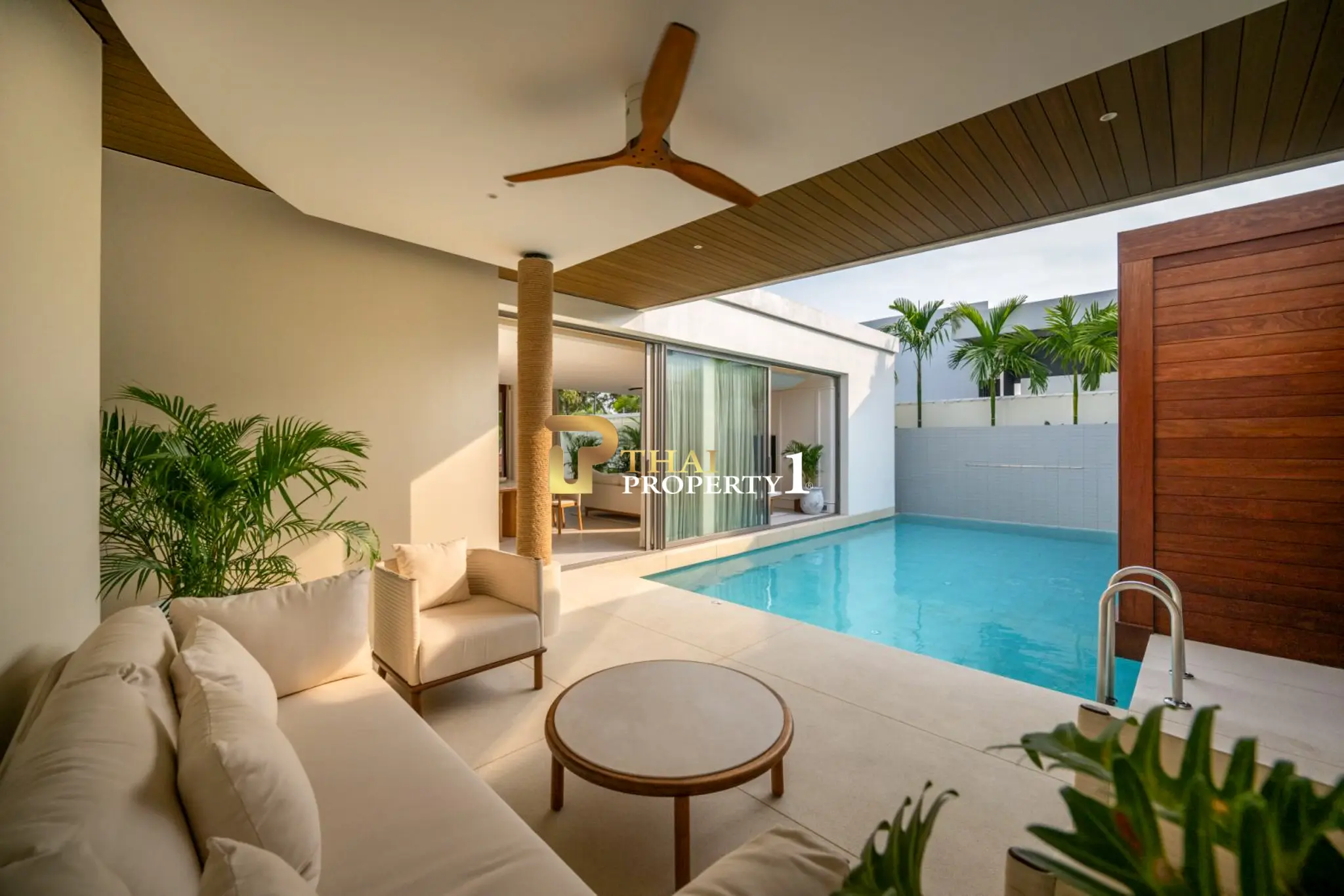 Investment Luxury Pool Villa in Na jomtien Pattaya at Mövenpick 5-Star Beach Access