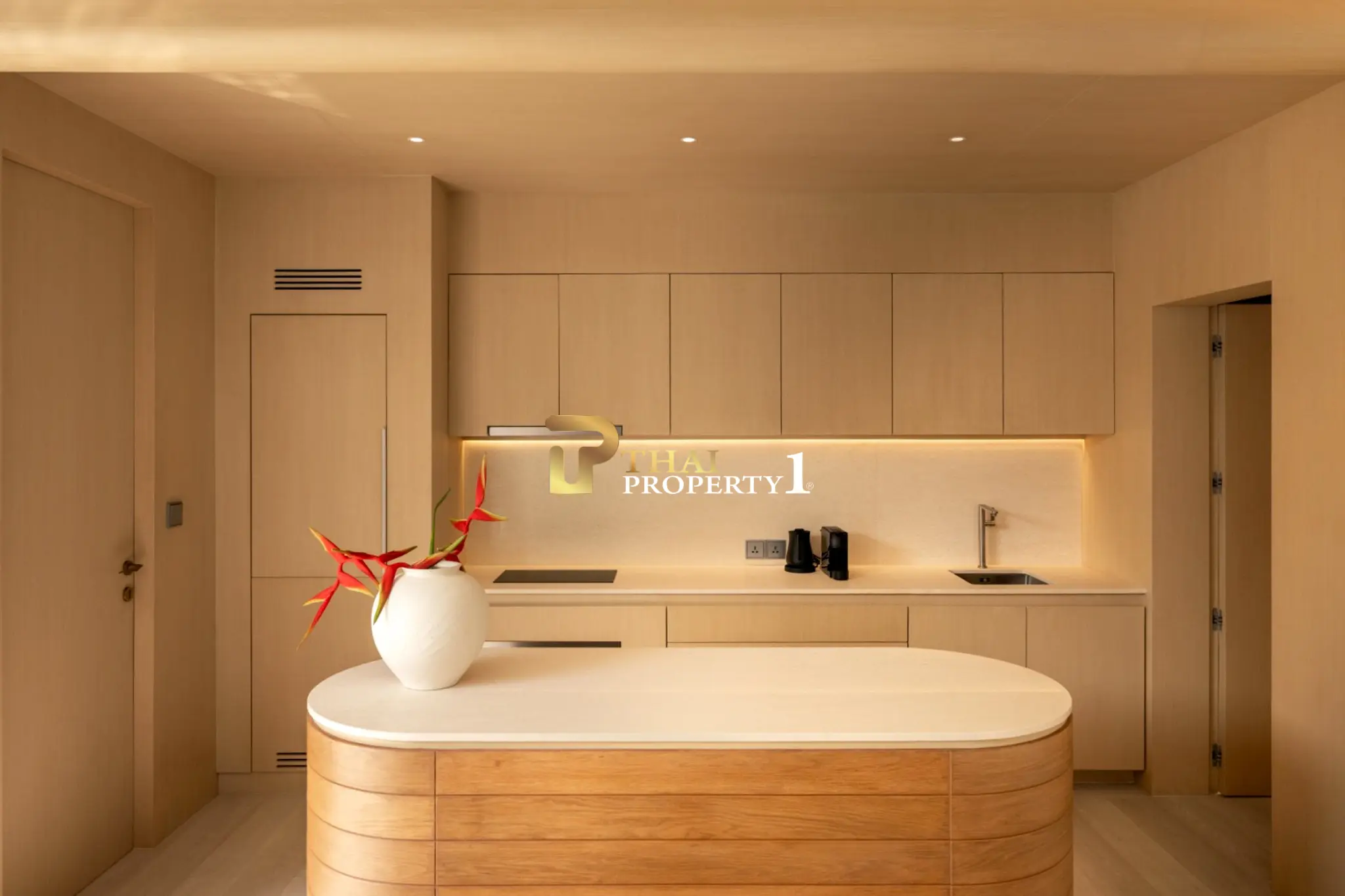 Investment Luxury Pool Villa in Na jomtien Pattaya at Mövenpick 5-Star Beach Access