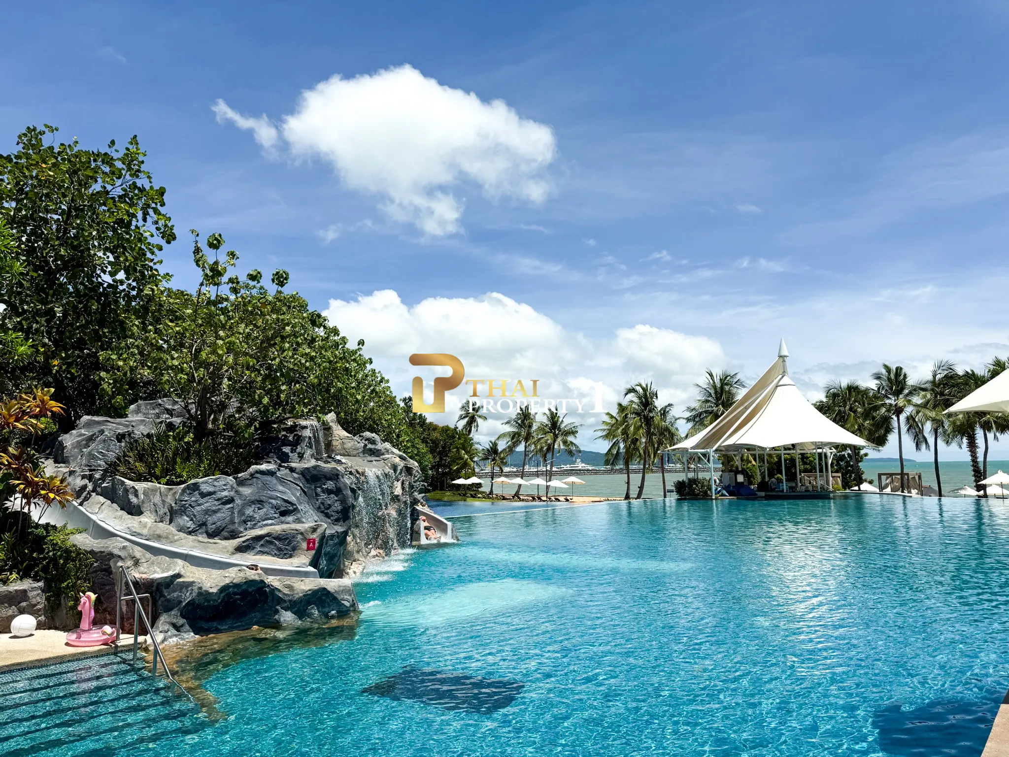 Investment Luxury Pool Villa in Na jomtien Pattaya at Mövenpick 5-Star Beach Access