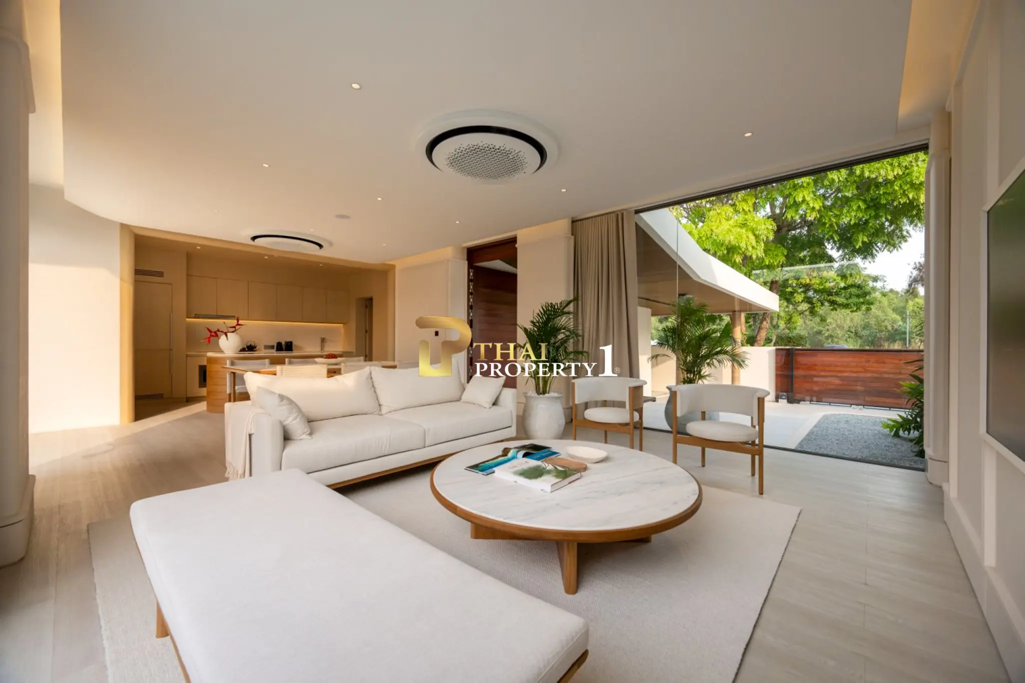 Investment Luxury Pool Villa in Na jomtien Pattaya at Mövenpick 5-Star Beach Access