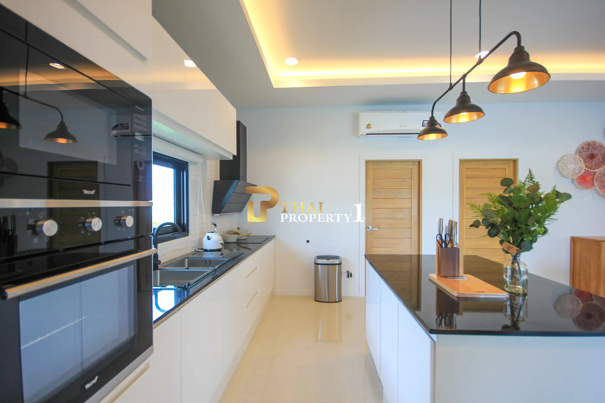 New Exquisite 3 Bed Pool Villa Development Close To Town - Hua Hin Soi 112 