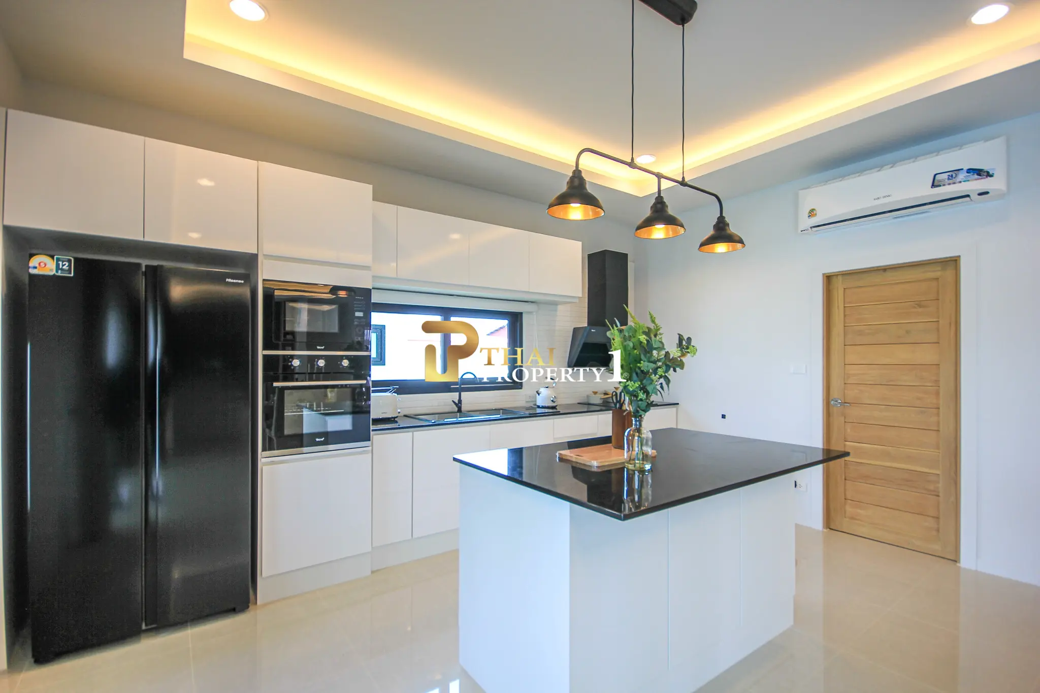 New Exquisite 3 Bed Pool Villa Development Close To Town - Hua Hin Soi 112 