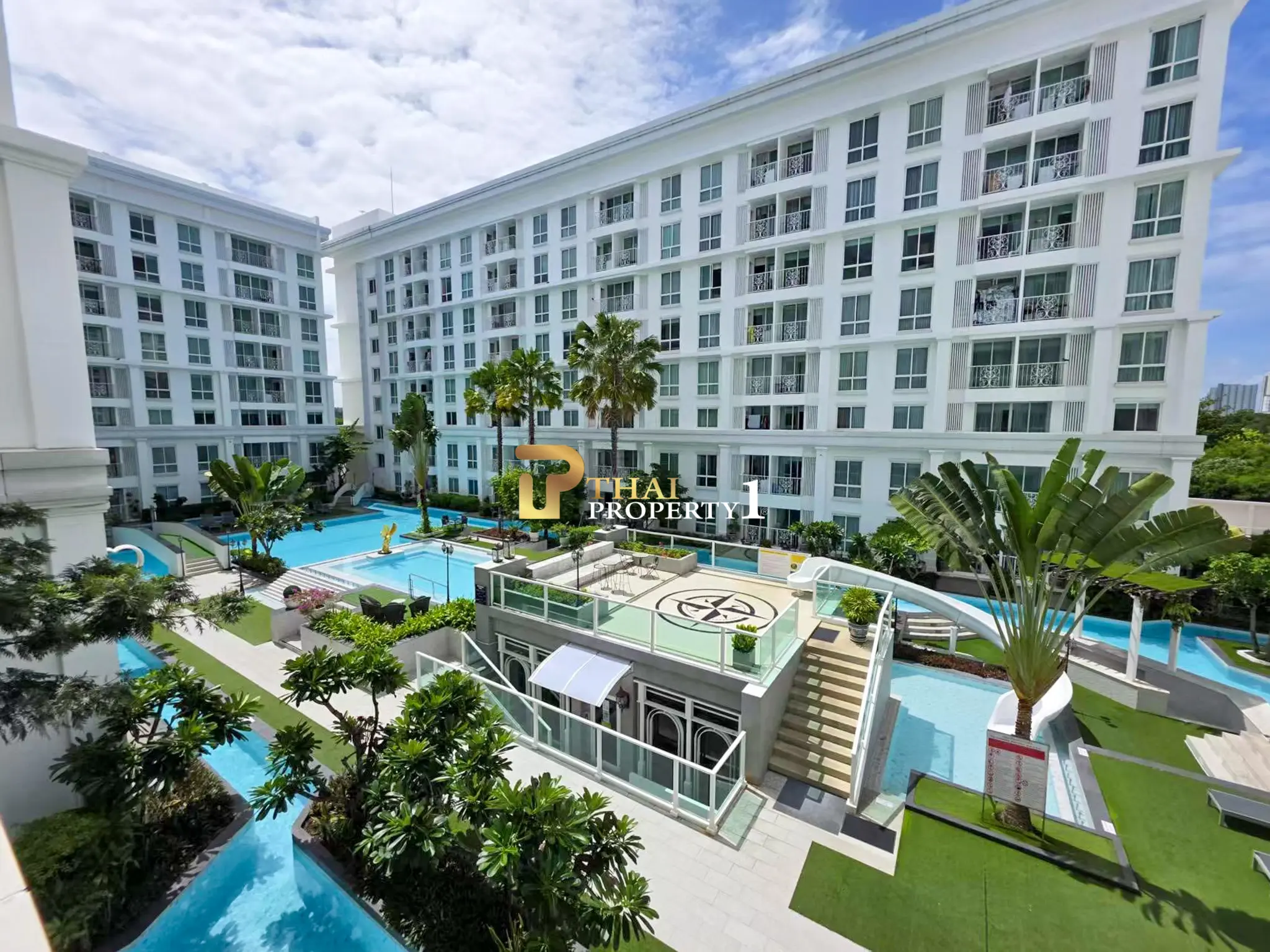 Modern 1-Bedroom Pool View Condo for Sale in Jomtien - The Orient Resort & Spa