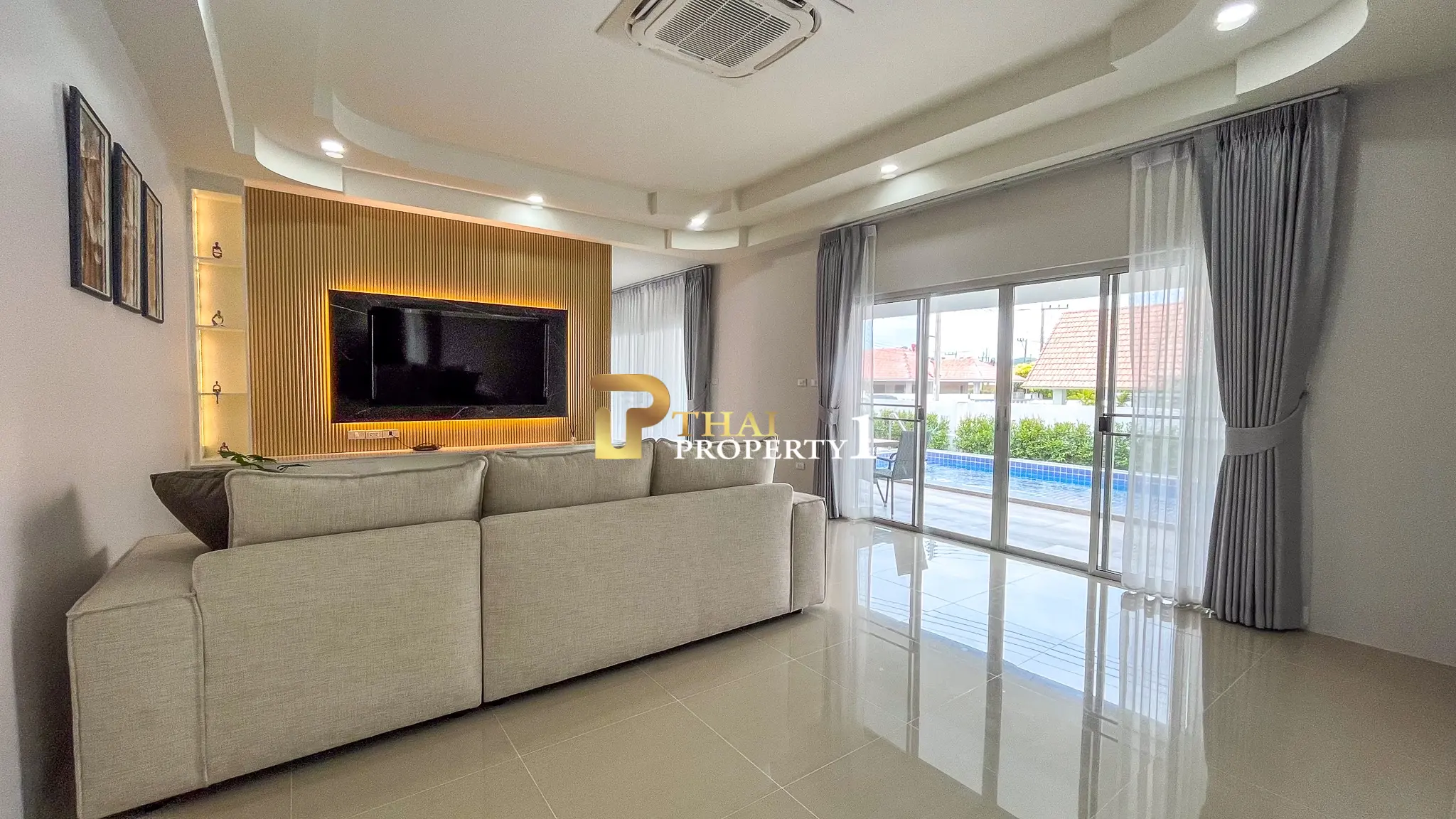 Fullt møblert 3- soveroms villa med basseng i Dusita Lakeside Village, Hua Hin – Eierform: Freehold