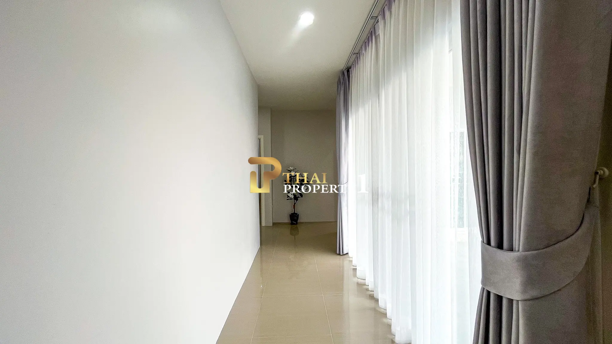 Fullt møblert 3- soveroms villa med basseng i Dusita Lakeside Village, Hua Hin – Eierform: Freehold