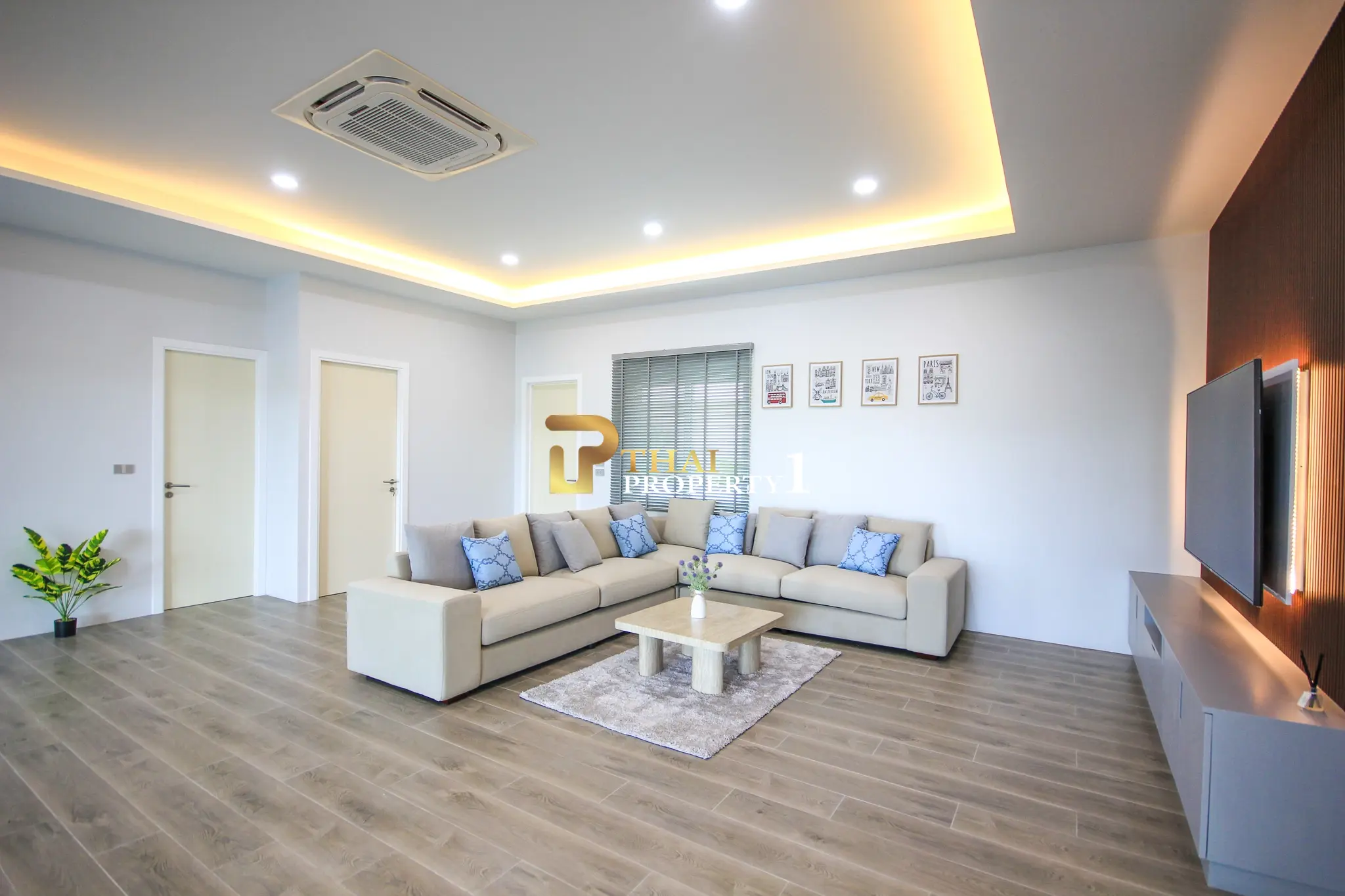 Fullt møblert 3- soveroms villa med basseng i Dusita Lakeside Village, Hua Hin – Eierform: Freehold
