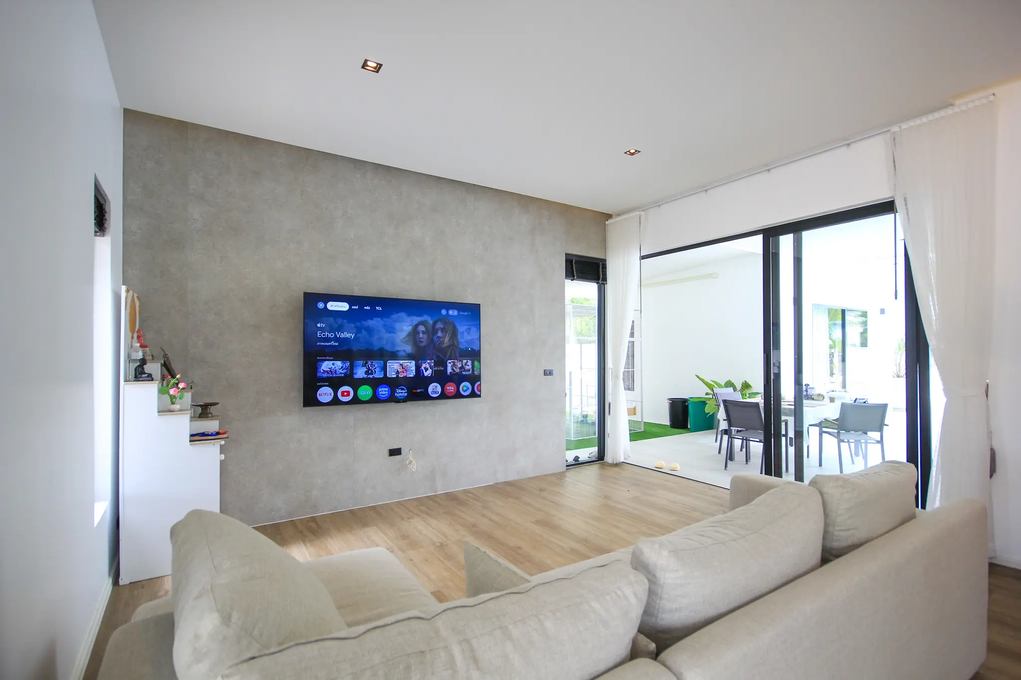 Moderne 4-soveroms villa med basseng til salgs nær Black Mountain Golfbane Hua Hin – 1,6 rai tomt