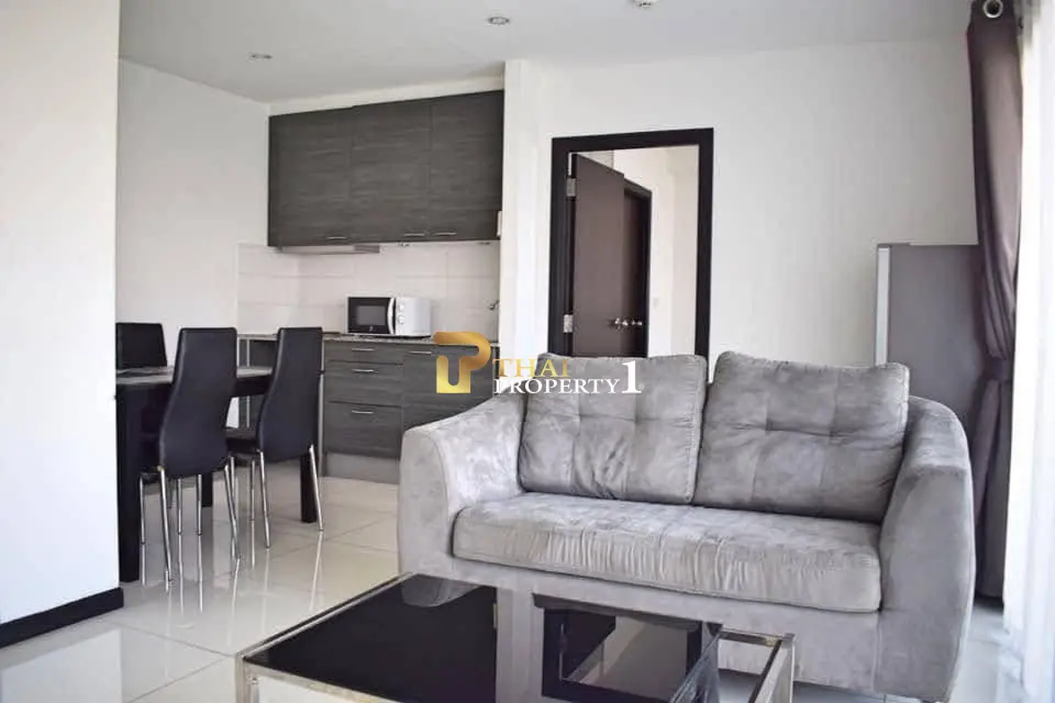 Pet-Friendly 2-Bedroom Condo for Sale in Pratumnak - Siam Oriental Elegance 1