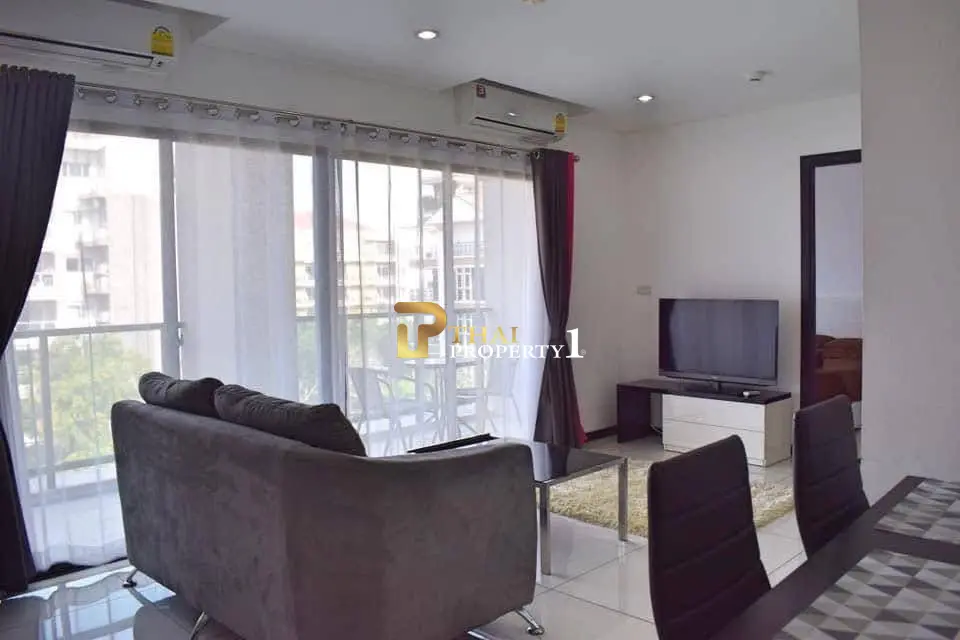 Pet-Friendly 2-Bedroom Condo for Sale in Pratumnak - Siam Oriental Elegance 1