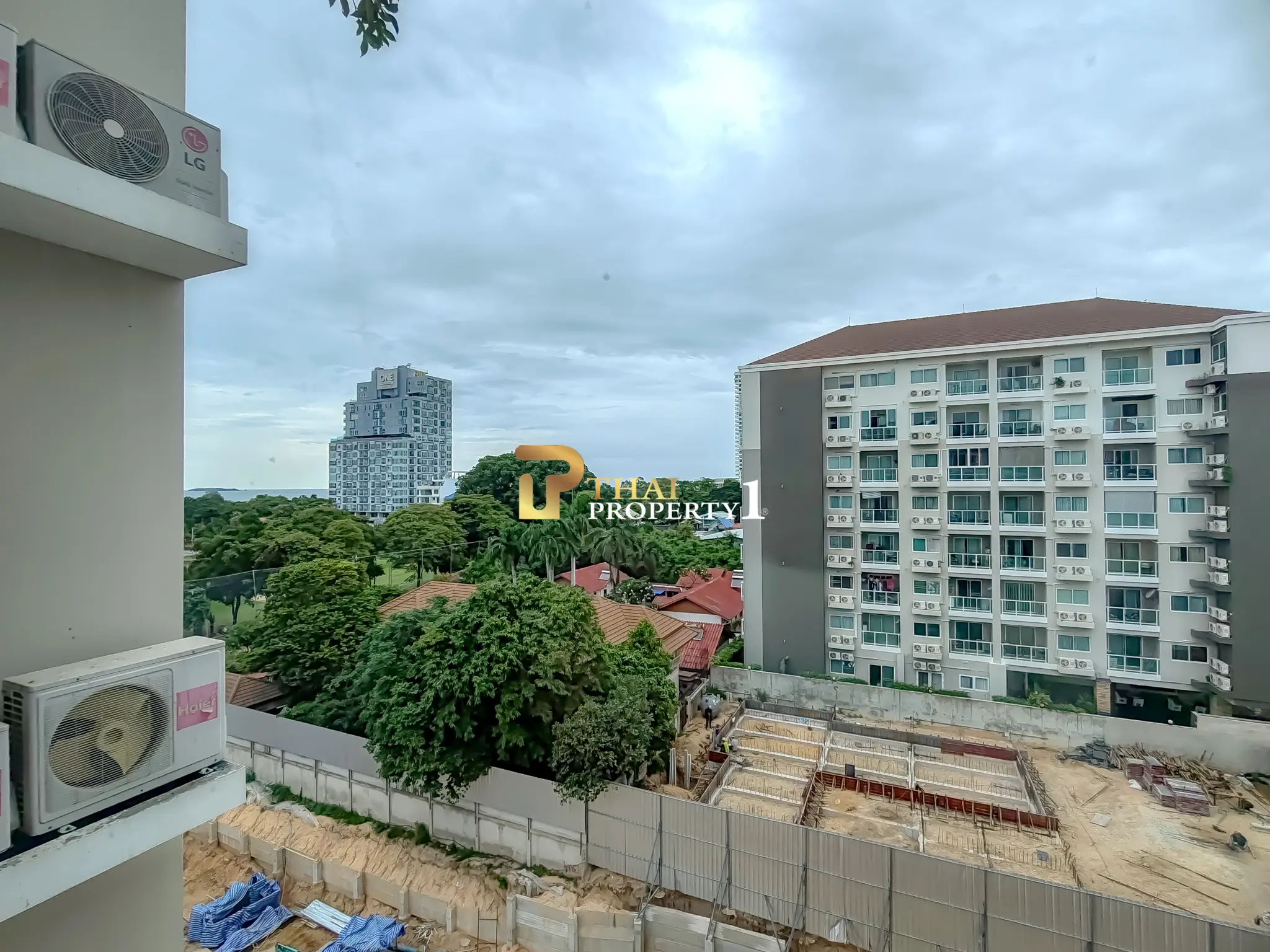 ขายคอนโด 2 ห้องนอน เลี้ยงสัตว์ได้ พระตำหนัก – สยาม โอเรียลทัล เอเลแกนซ์ 1