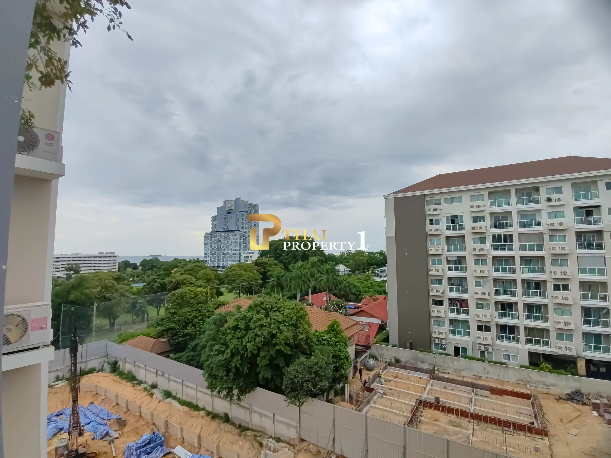 ขายคอนโด 2 ห้องนอน เลี้ยงสัตว์ได้ พระตำหนัก – สยาม โอเรียลทัล เอเลแกนซ์ 1