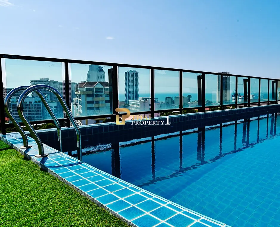 Pet-Friendly 2-Bedroom Condo for Sale in Pratumnak - Siam Oriental Elegance 1