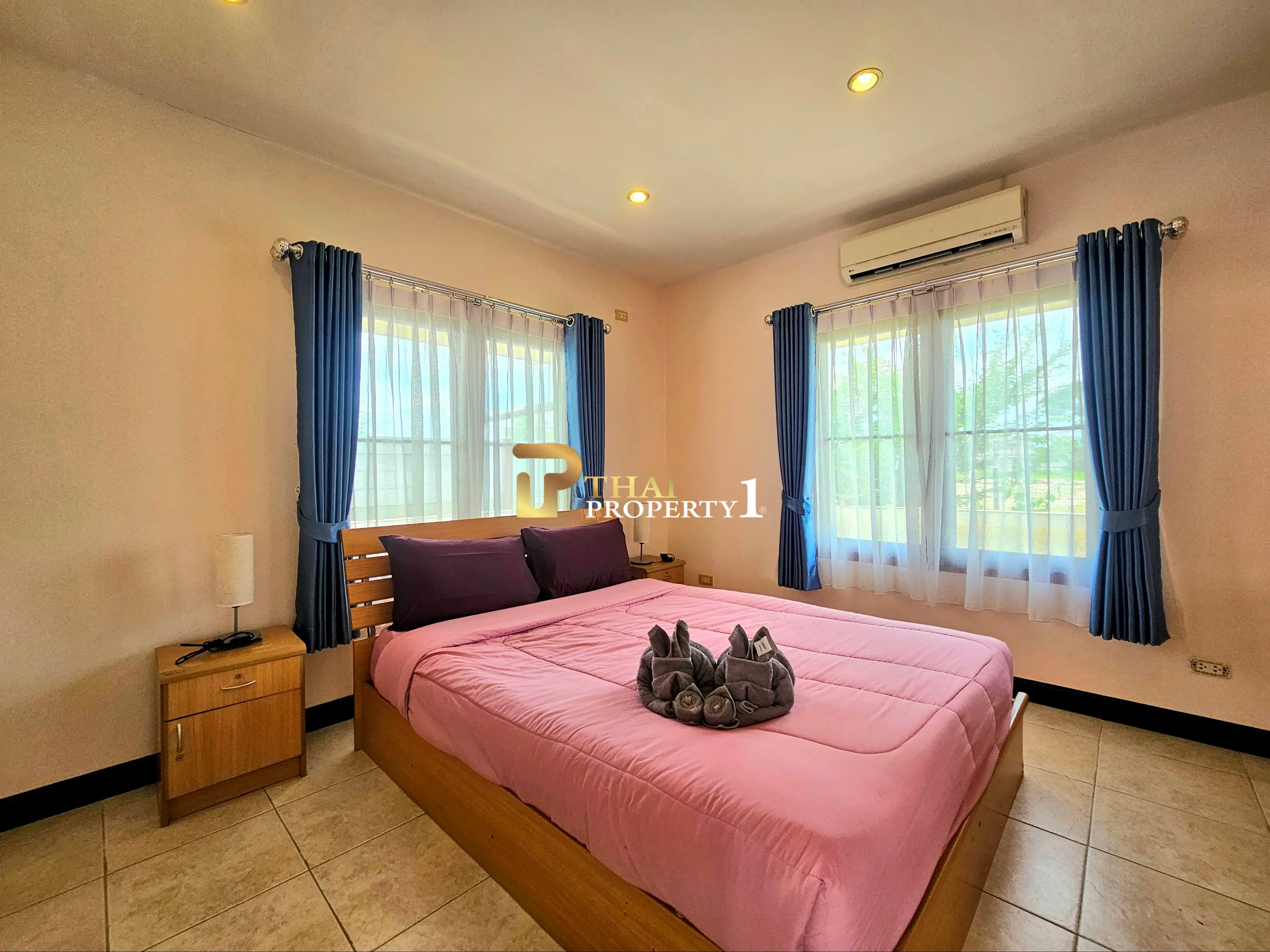  Private Pool Villa for Sale in Hua Hin Soi 70 – Spacious 3 Bedroom Family Home