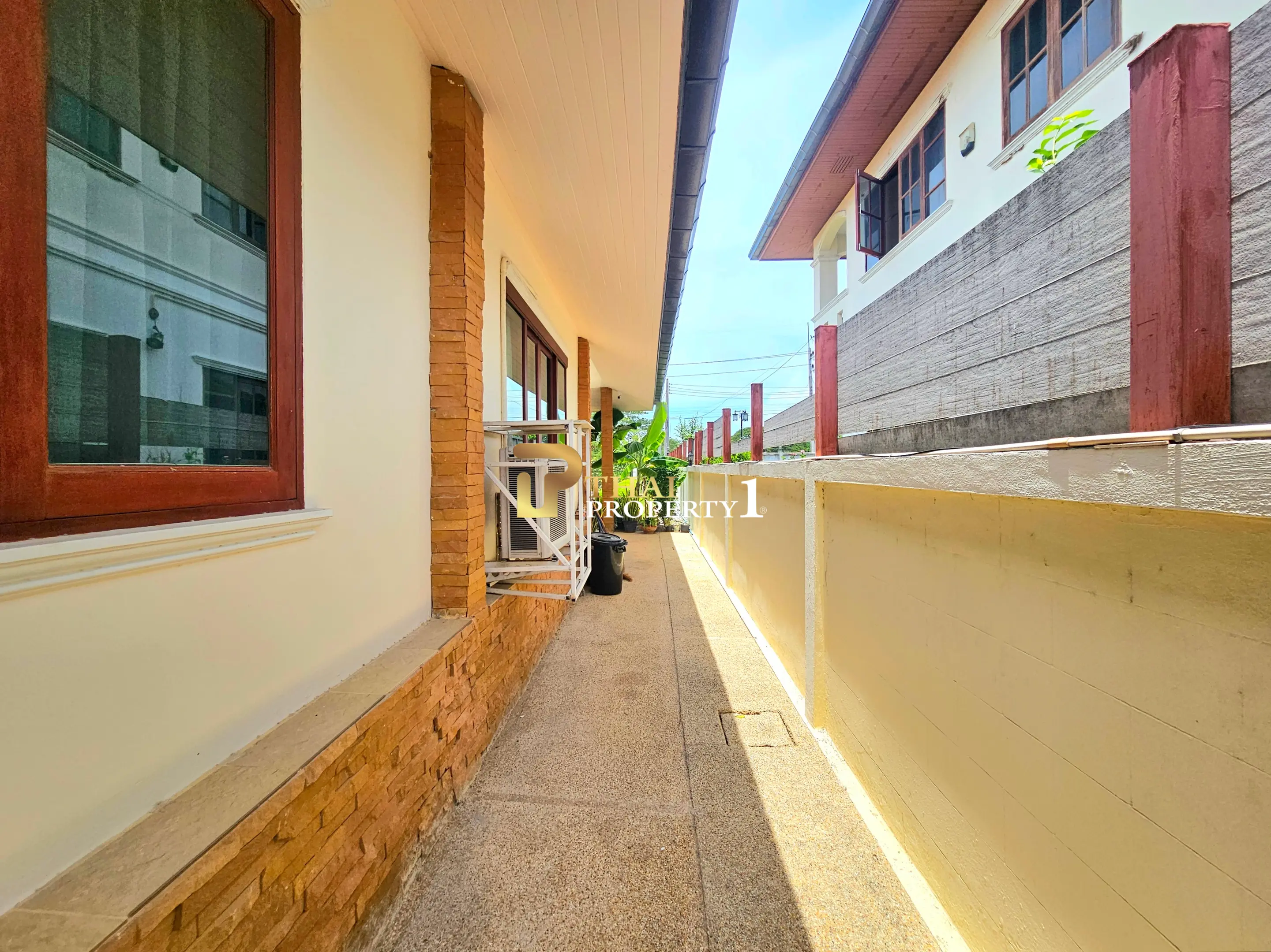  Private Pool Villa for Sale in Hua Hin Soi 70 – Spacious 3 Bedroom Family Home