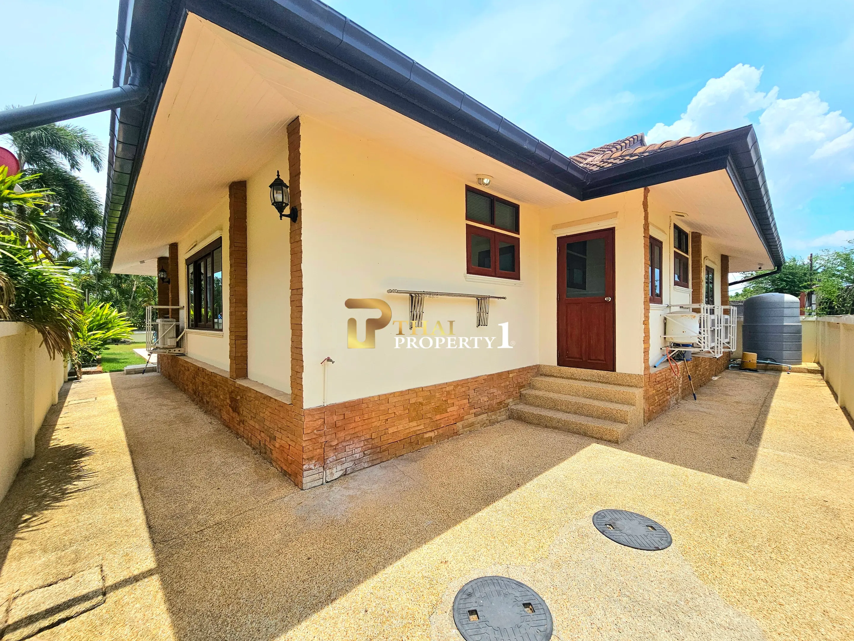  Private Pool Villa for Sale in Hua Hin Soi 70 – Spacious 3 Bedroom Family Home