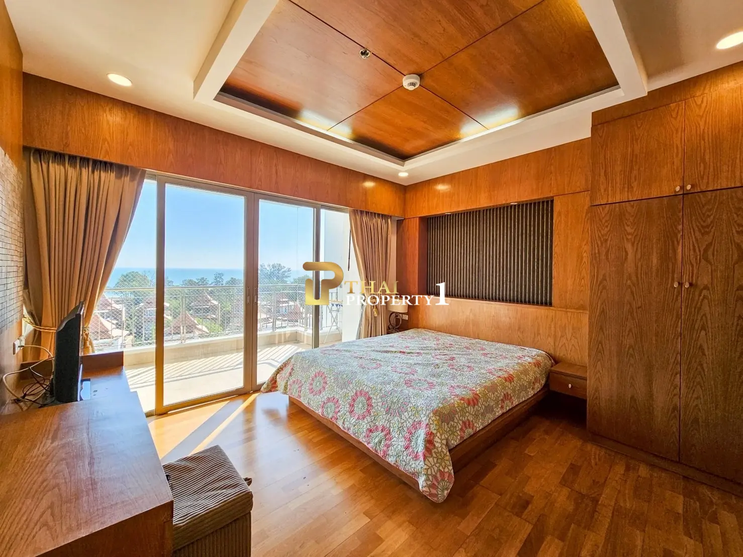 Spacious 3BR Condo with Sea Views – 190 Sq.m. on 7th Floor | Boat House Hua Hin