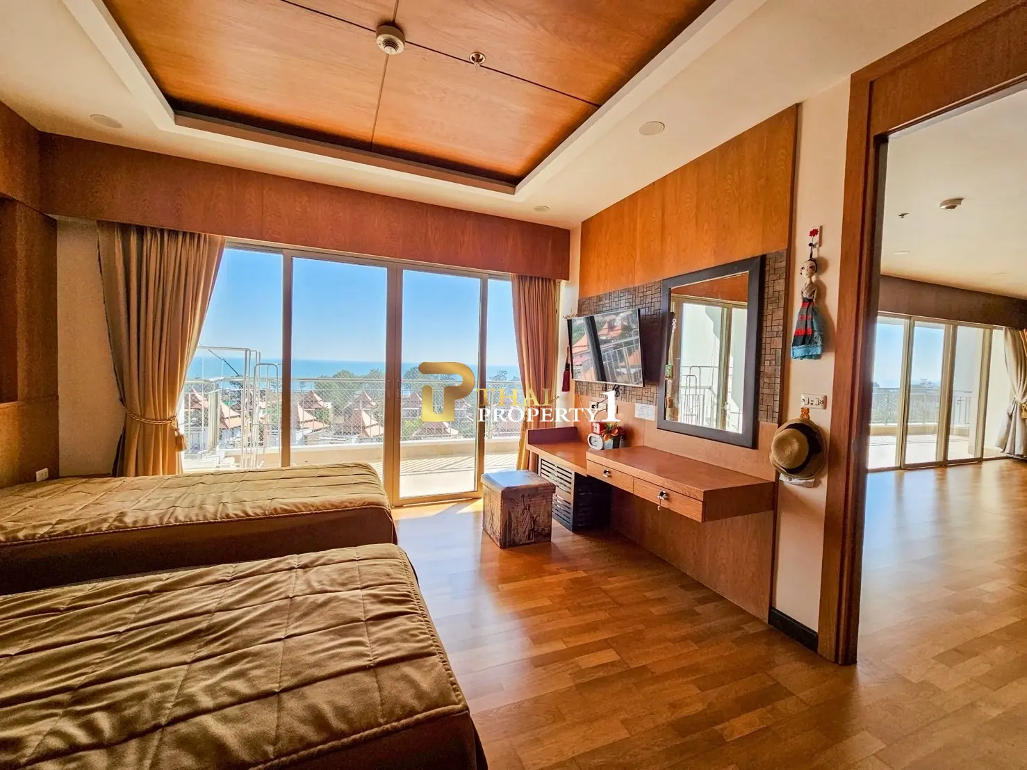Spacious 3BR Condo with Sea Views – 190 Sq.m. on 7th Floor | Boat House Hua Hin