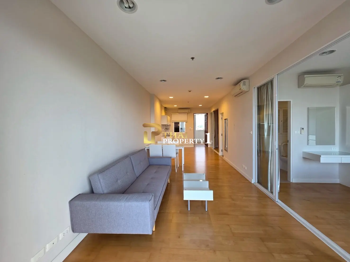 Stylish 2-Bed, 2-Bath condo For Sale - Boathouse Hua Hin 