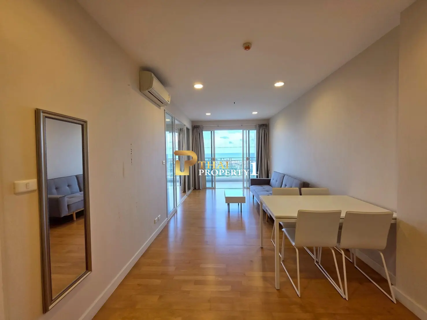 Stylish 2-Bed, 2-Bath condo For Sale - Boathouse Hua Hin 