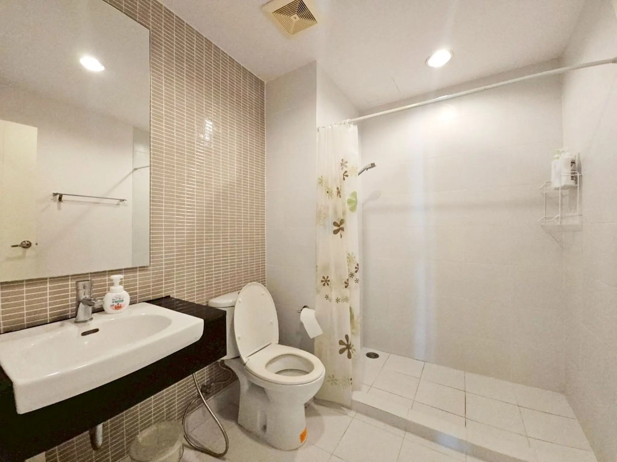 For Sale: 2-Bedroom Condo at Baan Sandao, Hua Hin