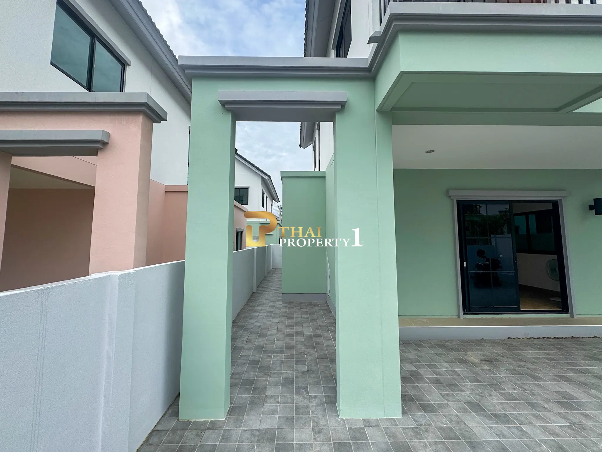 2 Bedroom House for Sale in Ban Chang – Prime Location Terra Prima Burapaphat