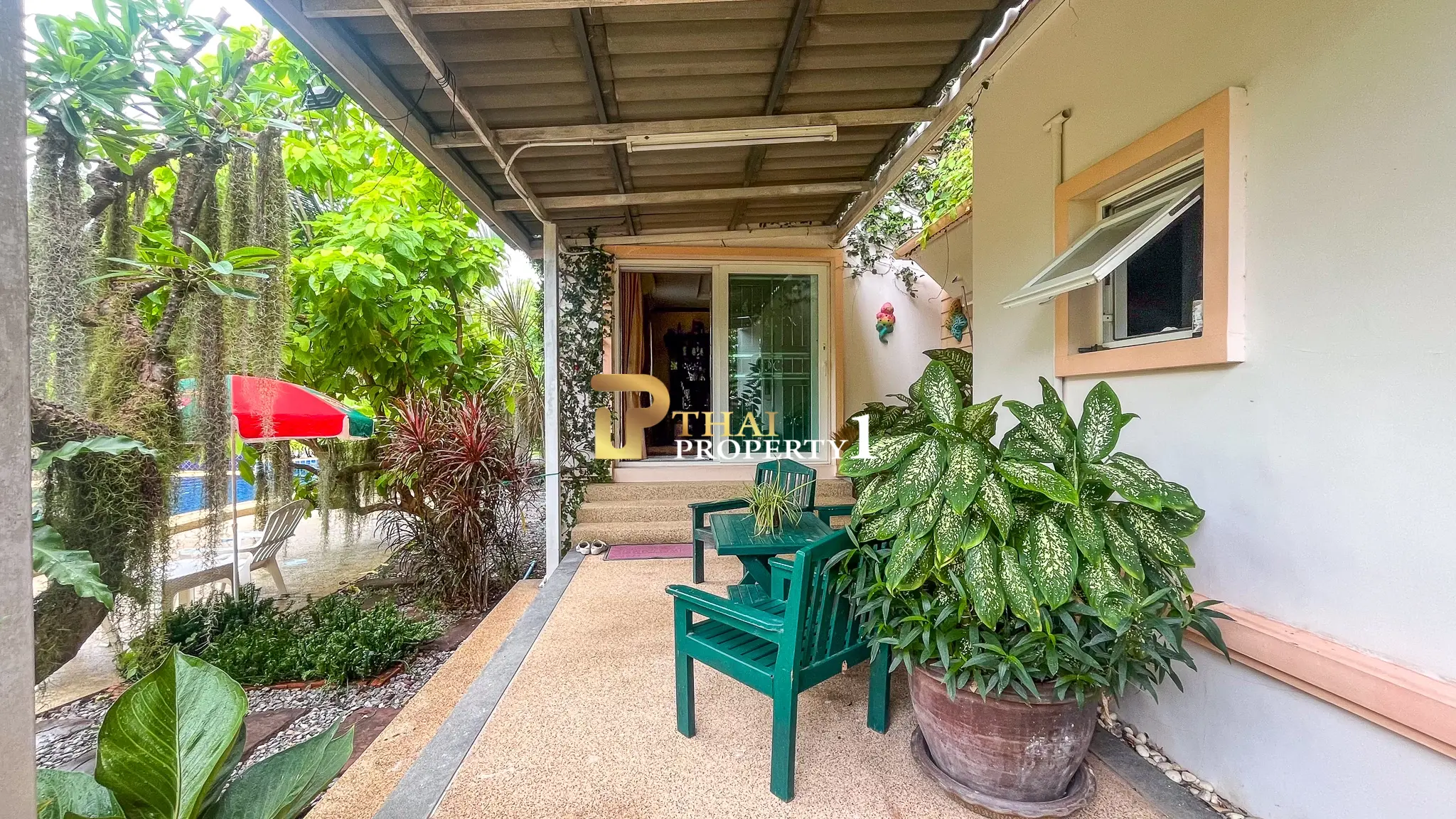 Tranquil Living in Hua Hin Soi 6 – Private Pool Villa Near City Center
