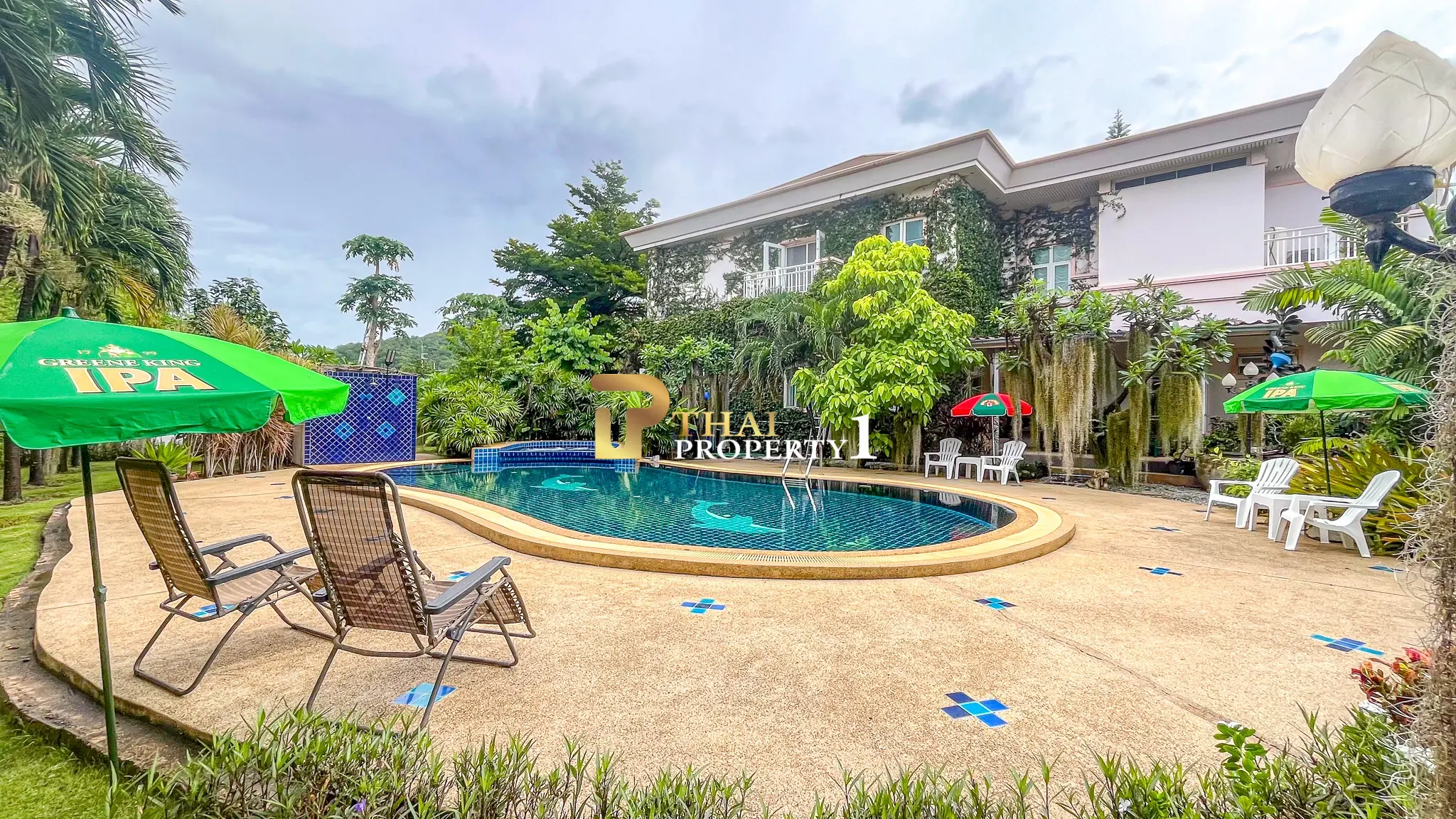 Tranquil Living in Hua Hin Soi 6 – Private Pool Villa Near City Center