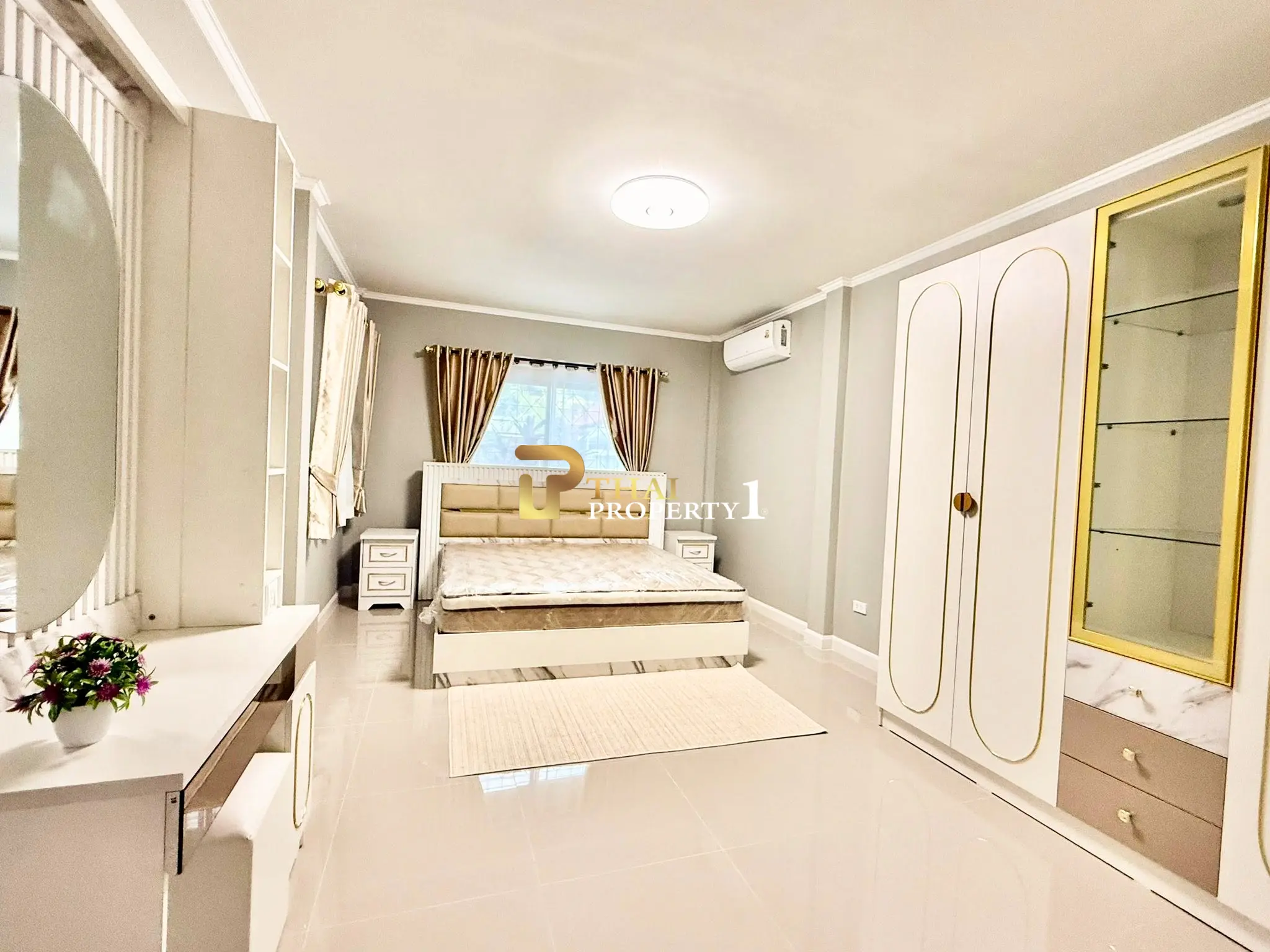 Newly Renovated Pool Villa– East Pattaya 4 Bedrooms Fully Furnished | 6.95 MB