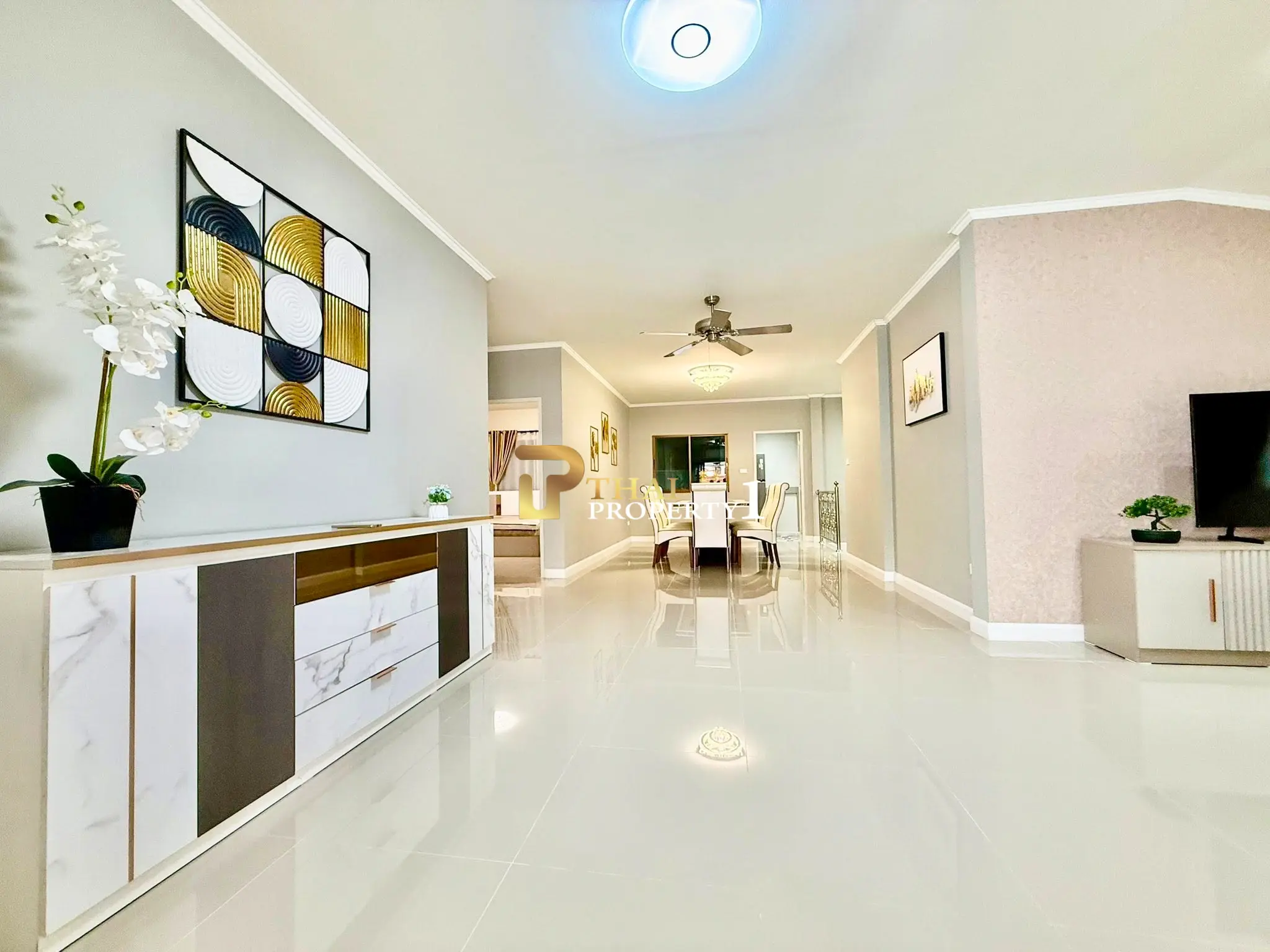 Newly Renovated Pool Villa– East Pattaya 4 Bedrooms Fully Furnished | 6.95 MB