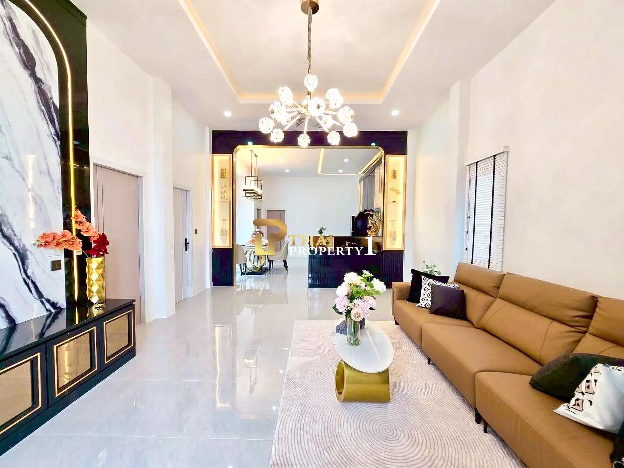  Modern Luxury Home for Sale in East Pattaya, Fully Furnished, 6.59 MB