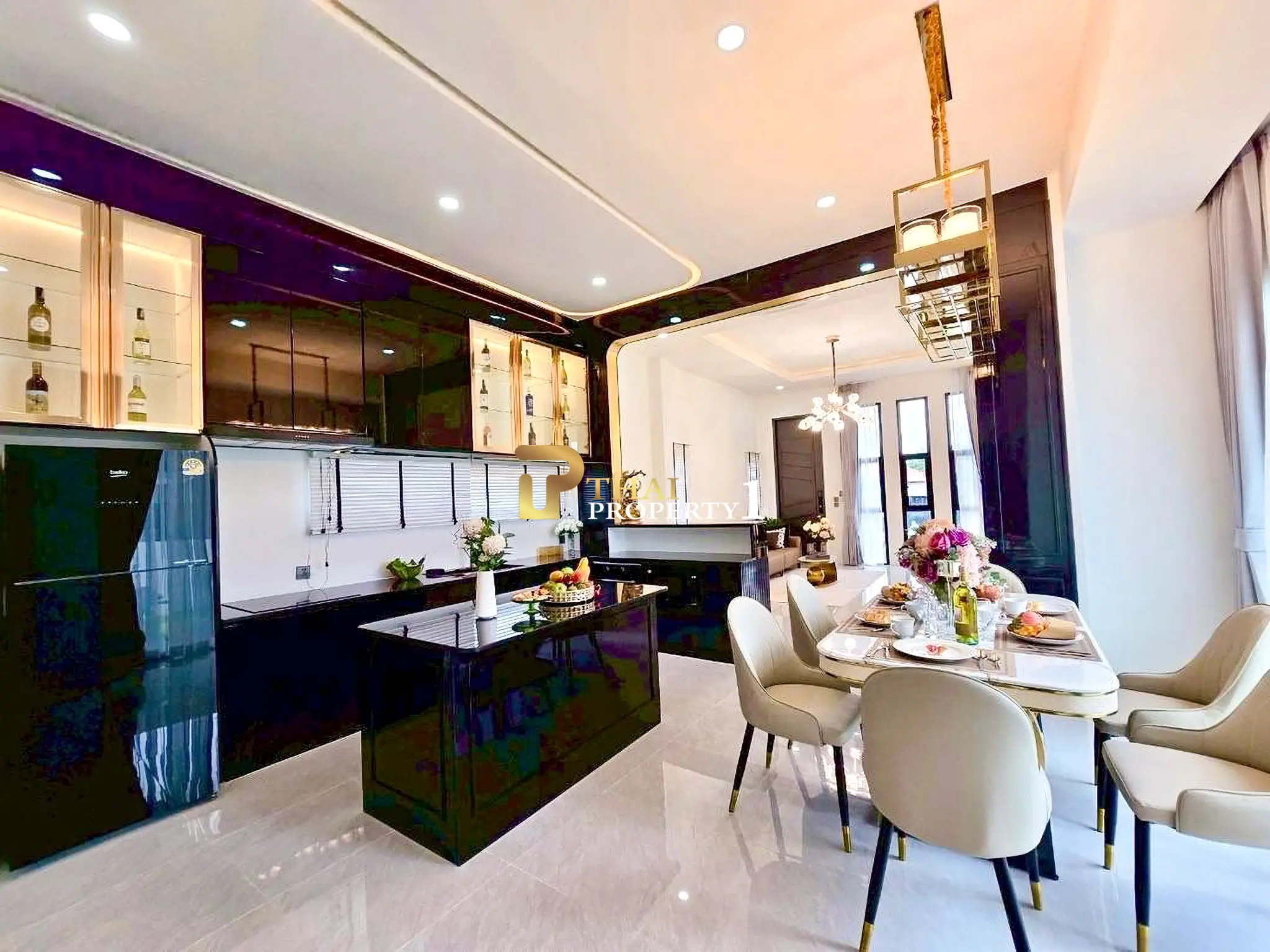  Modern Luxury Home for Sale in East Pattaya, Fully Furnished, 6.59 MB