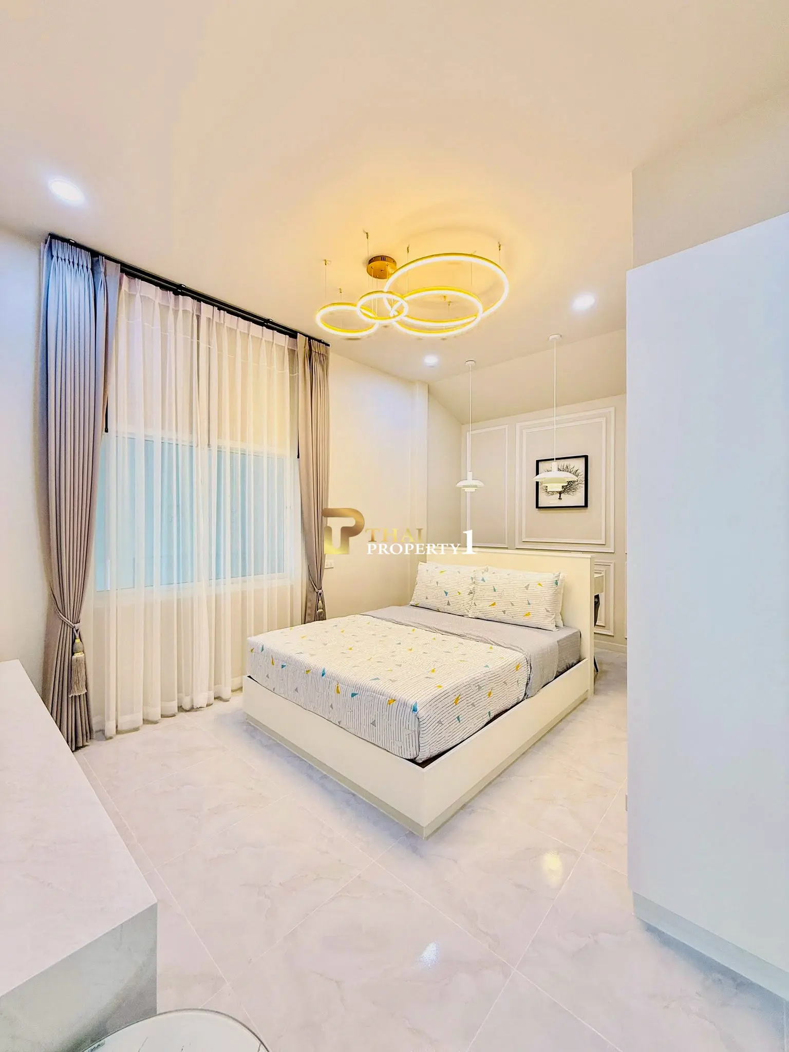 Ready to Move In House for Sale – Classic Home 3 Bedrooms, Fully Furnished, 4.99 Million Baht 
