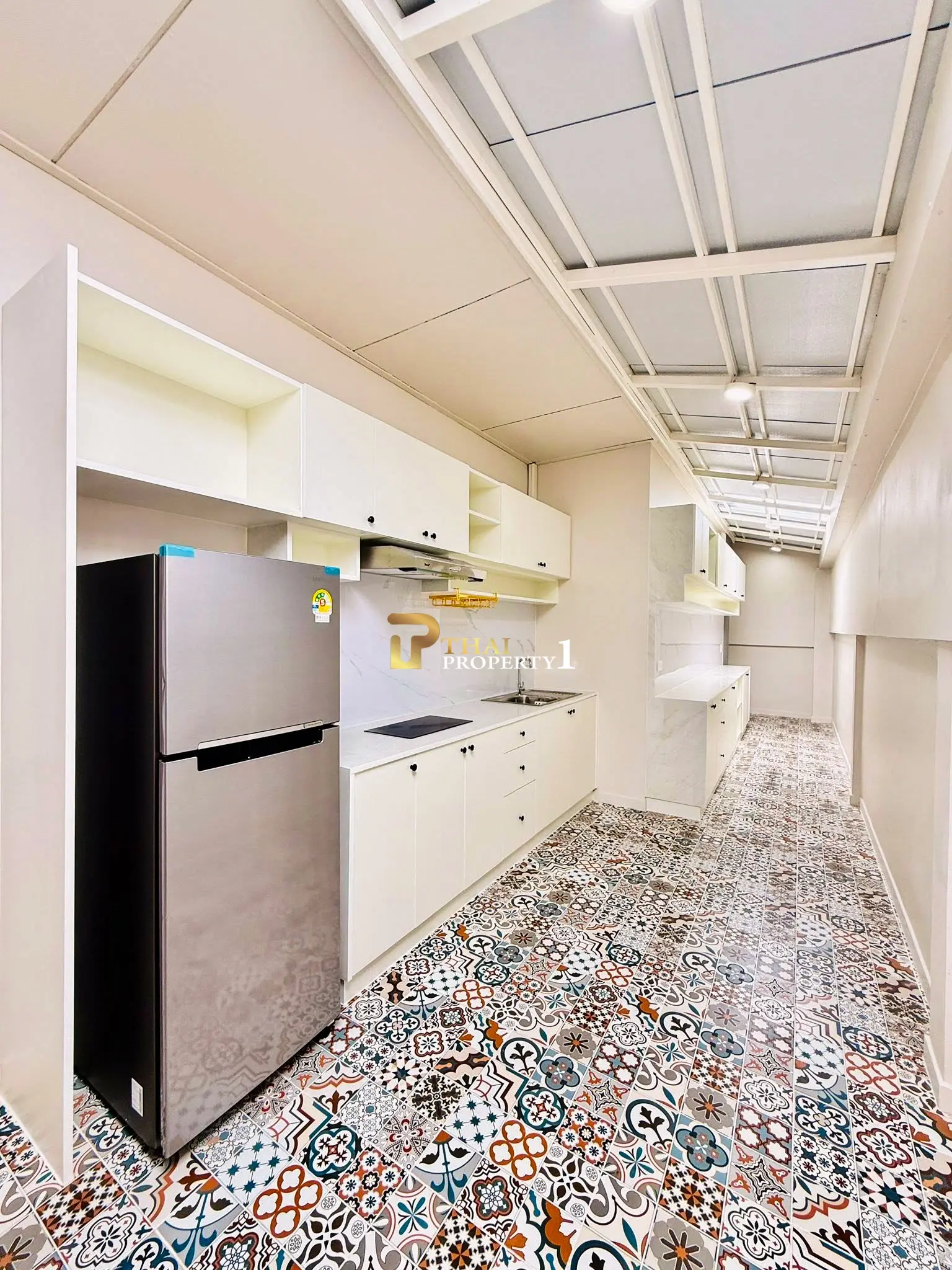 Ready to Move In House for Sale – Classic Home 3 Bedrooms, Fully Furnished, 4.99 Million Baht 