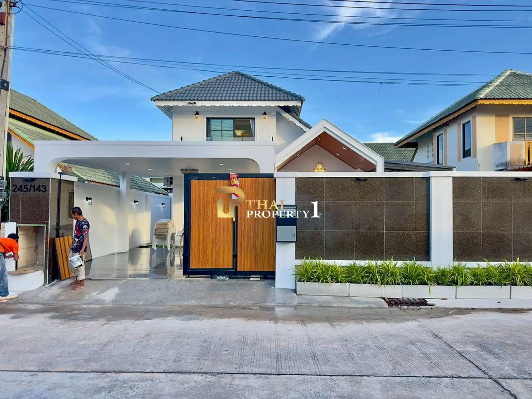 Single House with Private Pool Paradise Hill 2, Pattaya 3 Bedroom 7.99 Million Baht 