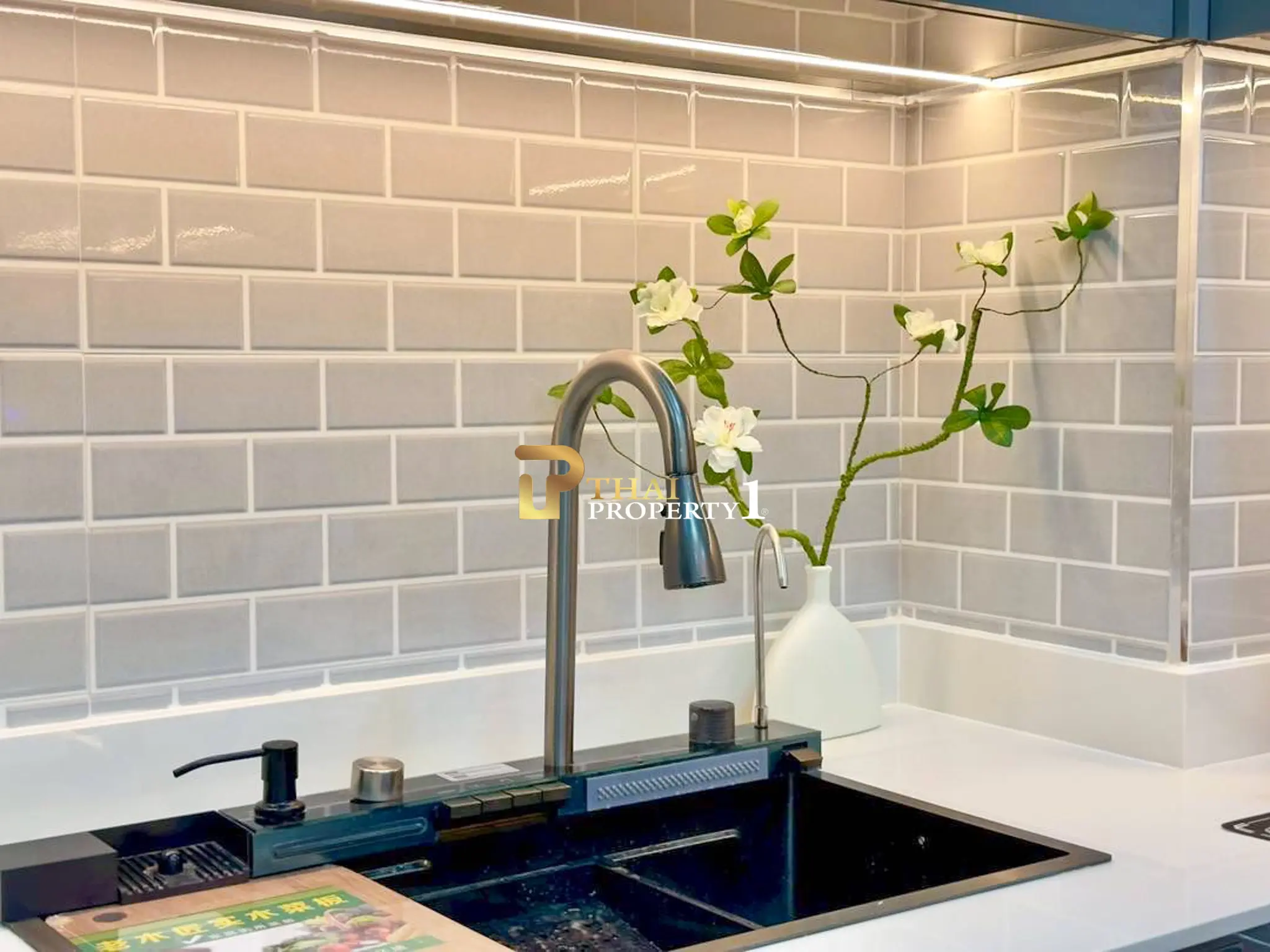 Single House with Private Pool Paradise Hill 2, Pattaya 3 Bedroom 7.99 Million Baht 