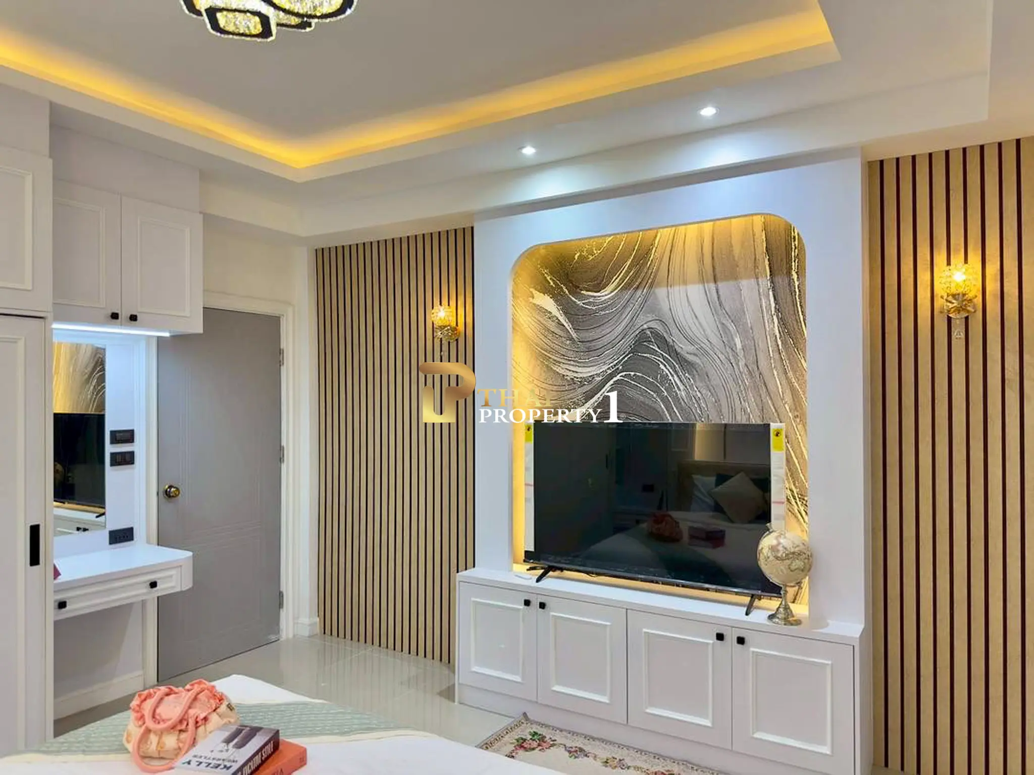 Single House with Private Pool Paradise Hill 2, Pattaya 3 Bedroom 7.99 Million Baht 