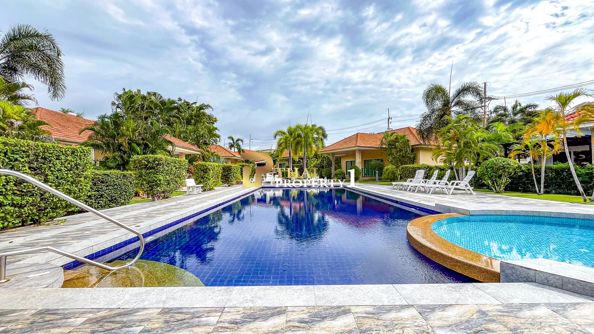 Fully furnished 2  Bedroom House At Pineapple Village - Hua Hin